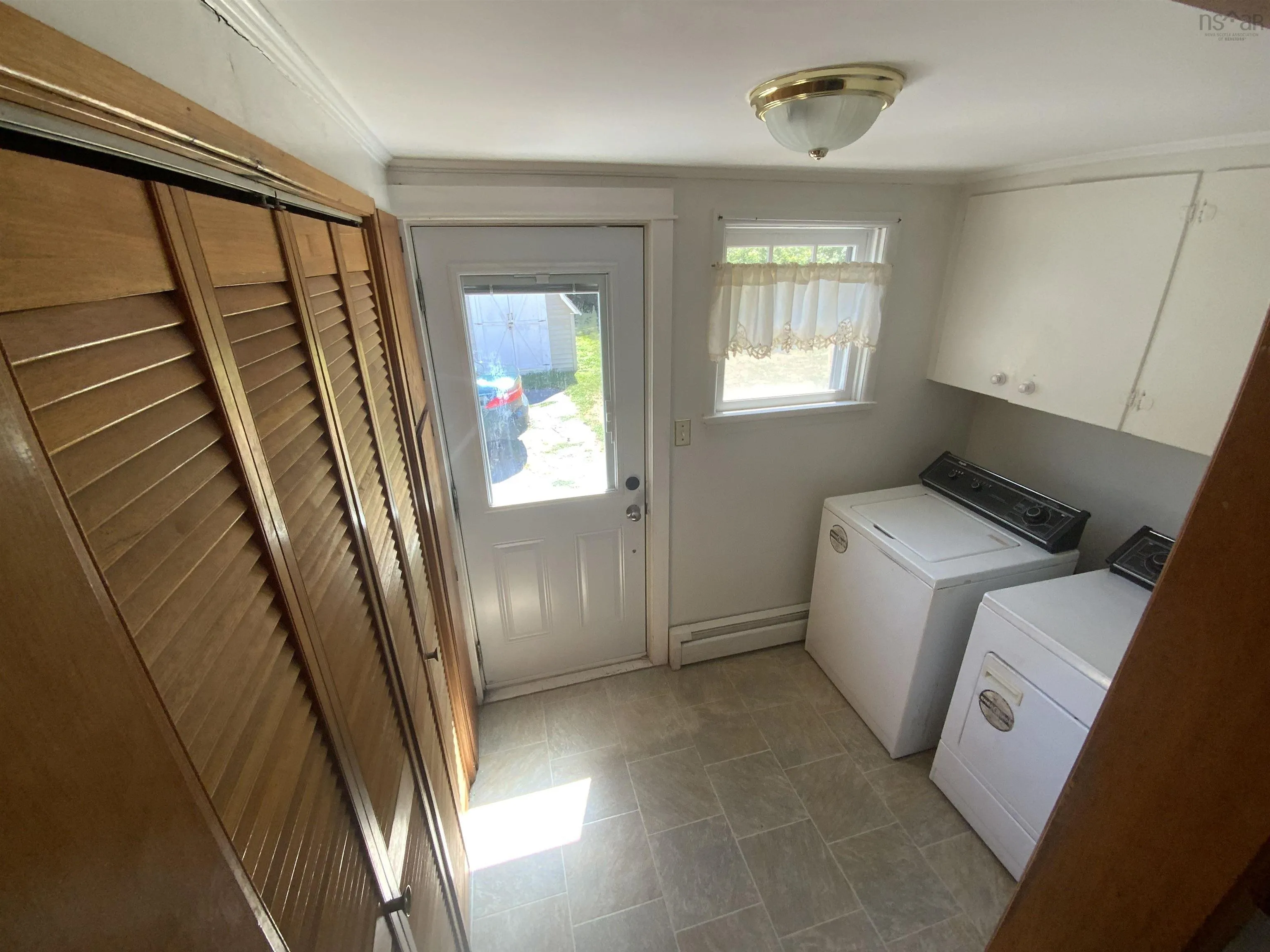 89 Brookland Street, Antigonish, NS B2G 1W1, 5 Bedrooms Bedrooms, ,2 BathroomsBathrooms,Residential,For Sale,Brookland Street,202520829