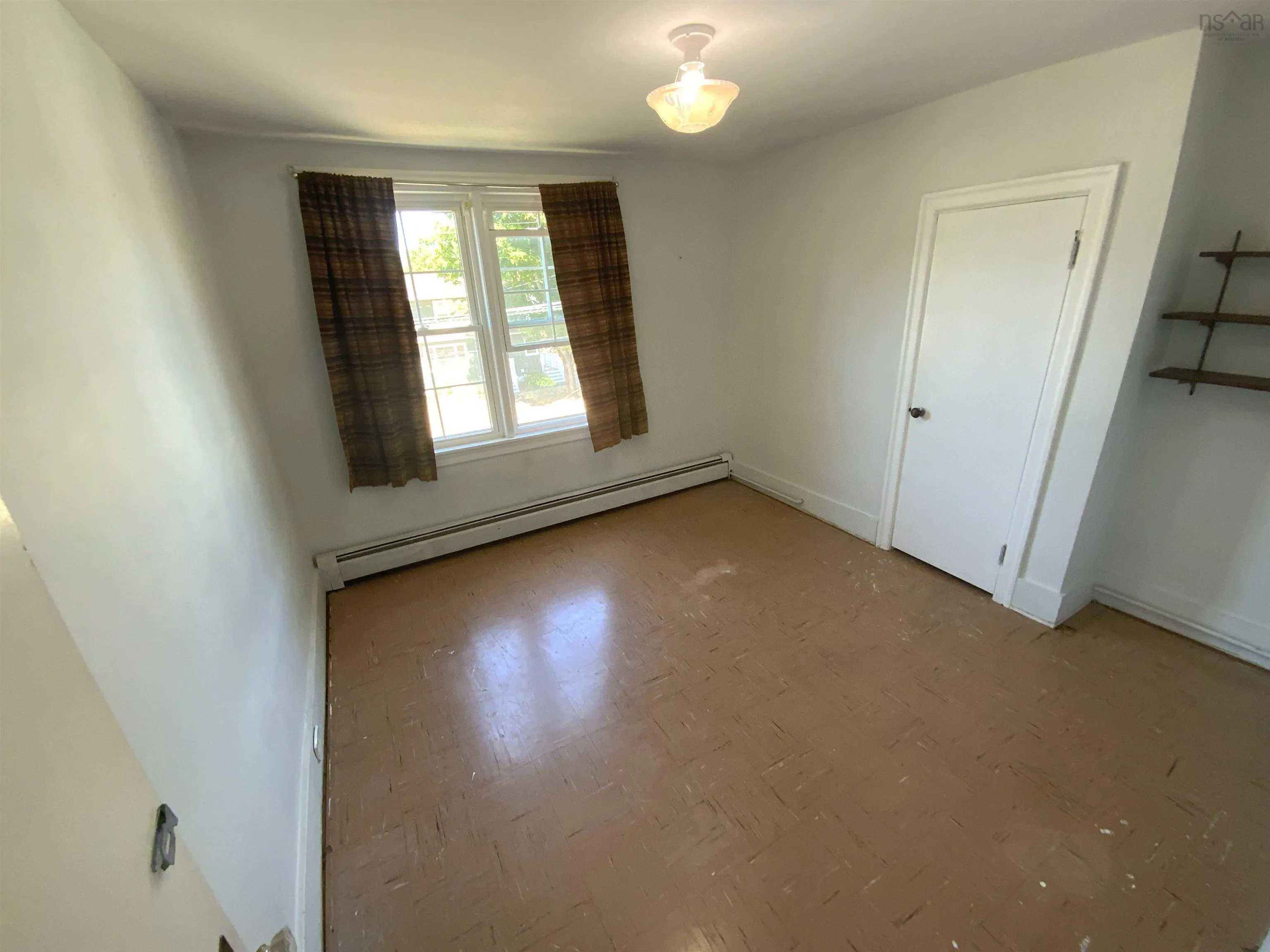 89 Brookland Street, Antigonish, NS B2G 1W1, 5 Bedrooms Bedrooms, ,2 BathroomsBathrooms,Residential,For Sale,Brookland Street,202520829