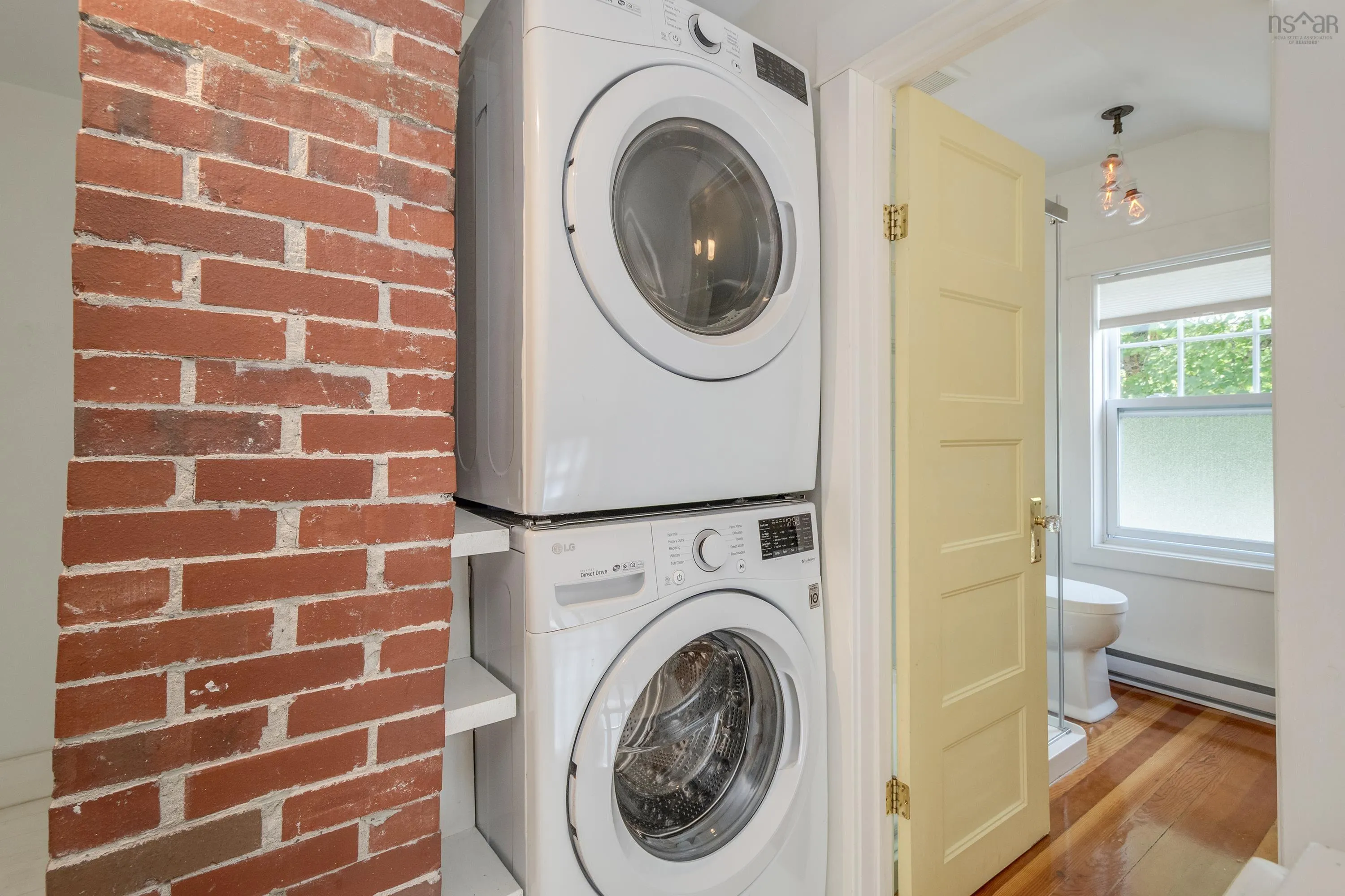 6105 Leeds Street, Halifax, NS B3K 2T8, 3 Bedrooms Bedrooms, ,2 BathroomsBathrooms,Residential,For Sale,Leeds,202520636