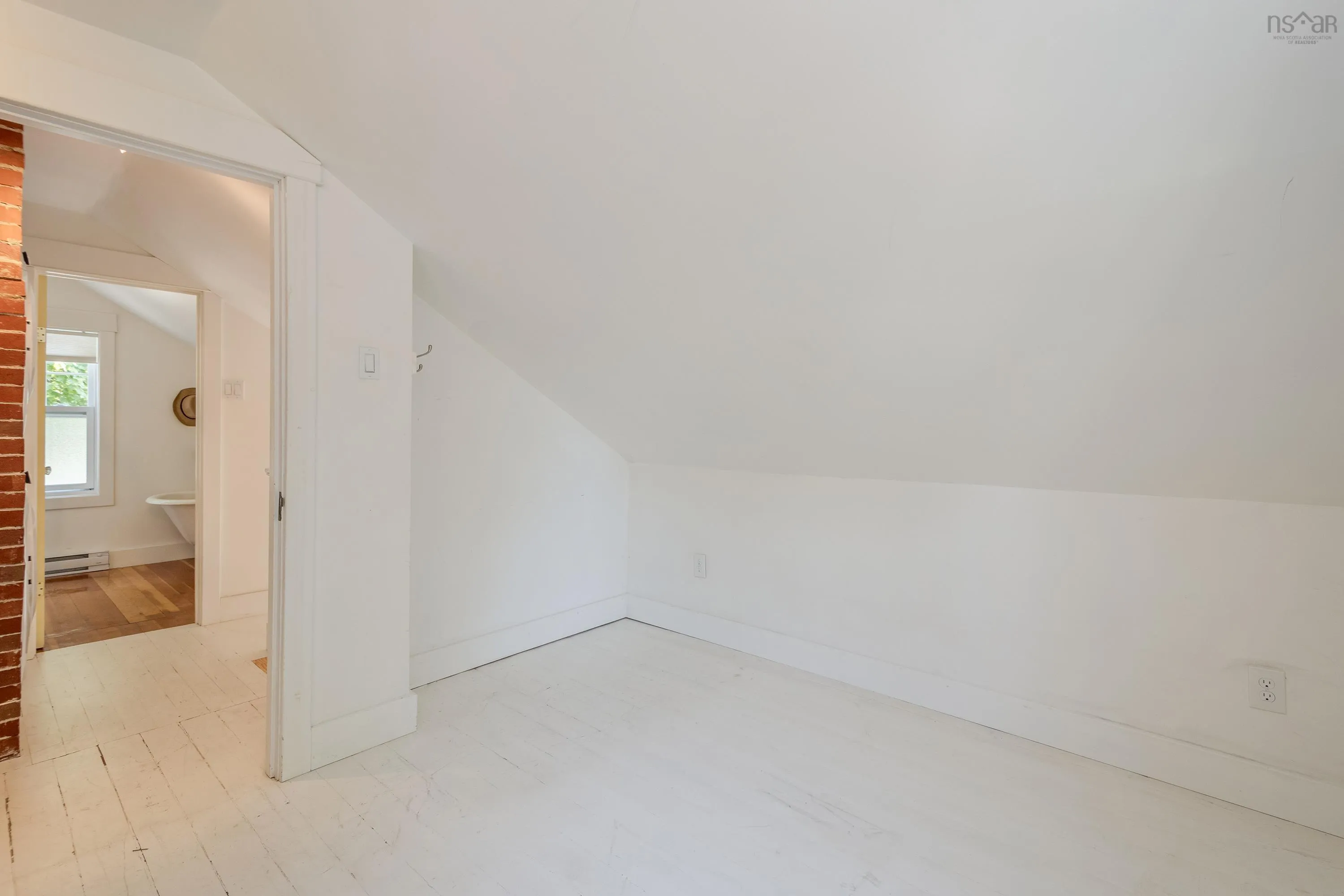 6105 Leeds Street, Halifax, NS B3K 2T8, 3 Bedrooms Bedrooms, ,2 BathroomsBathrooms,Residential,For Sale,Leeds,202520636