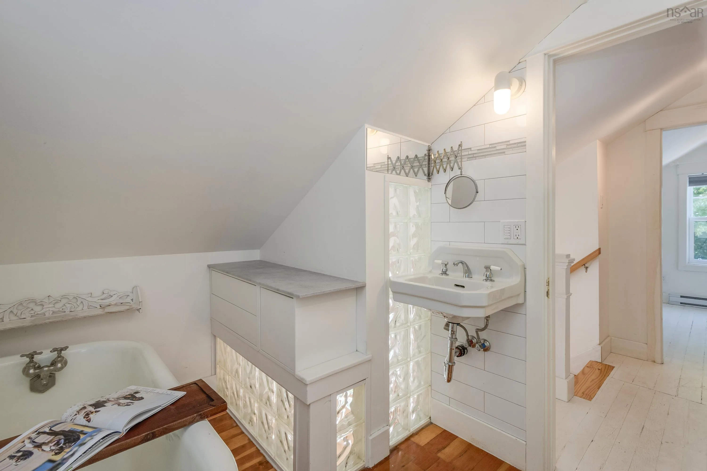 6105 Leeds Street, Halifax, NS B3K 2T8, 3 Bedrooms Bedrooms, ,2 BathroomsBathrooms,Residential,For Sale,Leeds,202520636