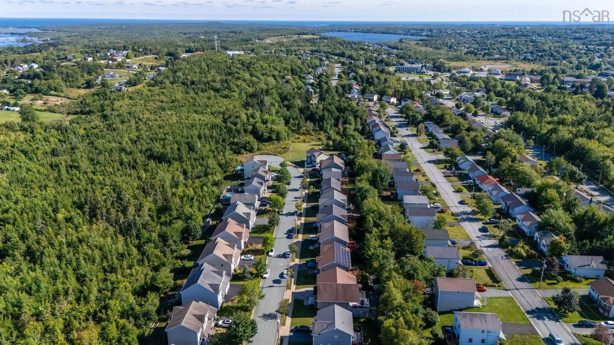16 Stirling Drive, Forest Hills, NS B2W 3N1, 5 Bedrooms Bedrooms, ,4 BathroomsBathrooms,Residential,For Sale,Stirling,202522409