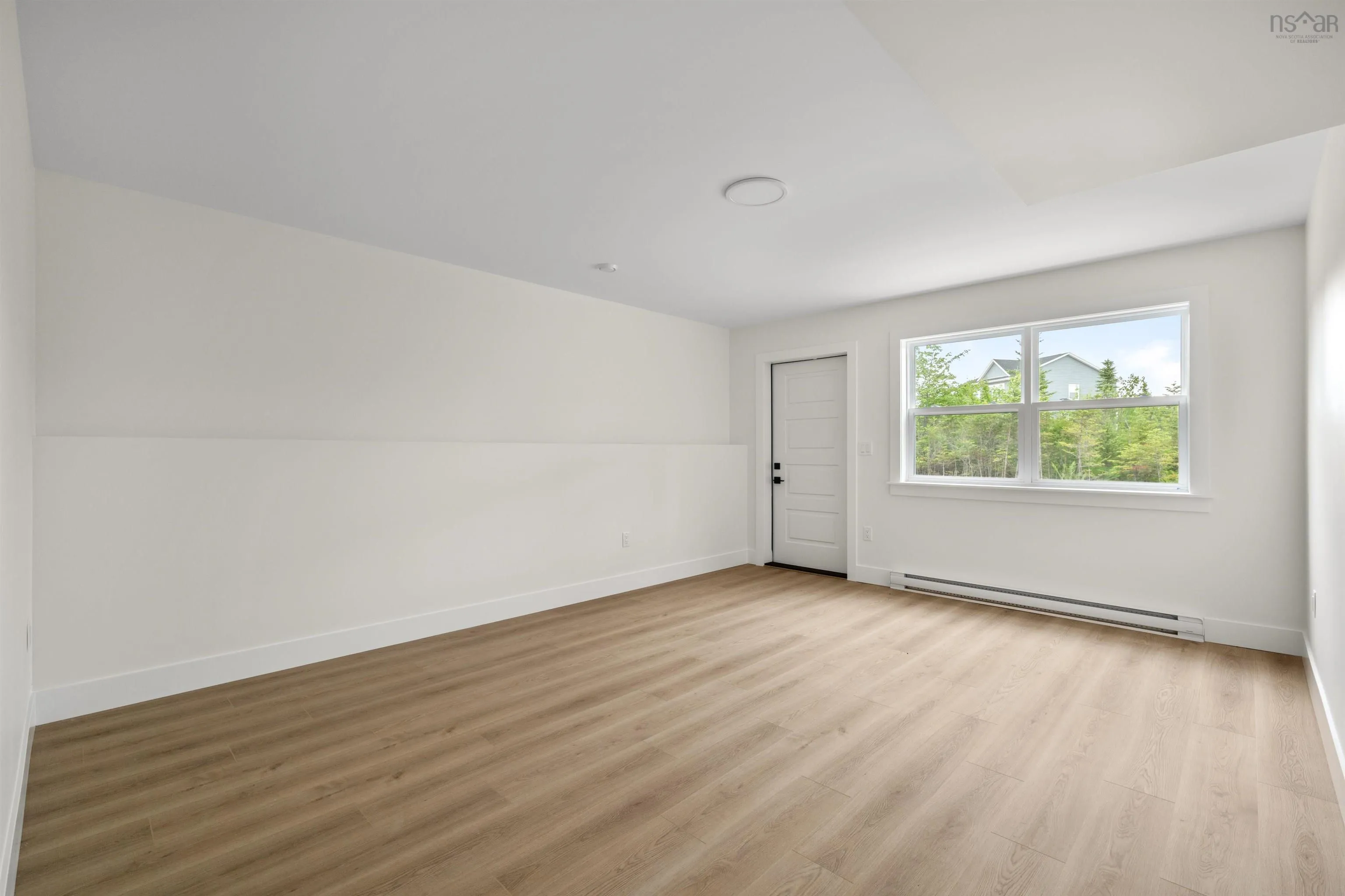 323 Terence Bay Road, Whites Lake, NS B3T 1W8, 4 Bedrooms Bedrooms, ,4 BathroomsBathrooms,Residential,For Sale,Terence Bay,202525595