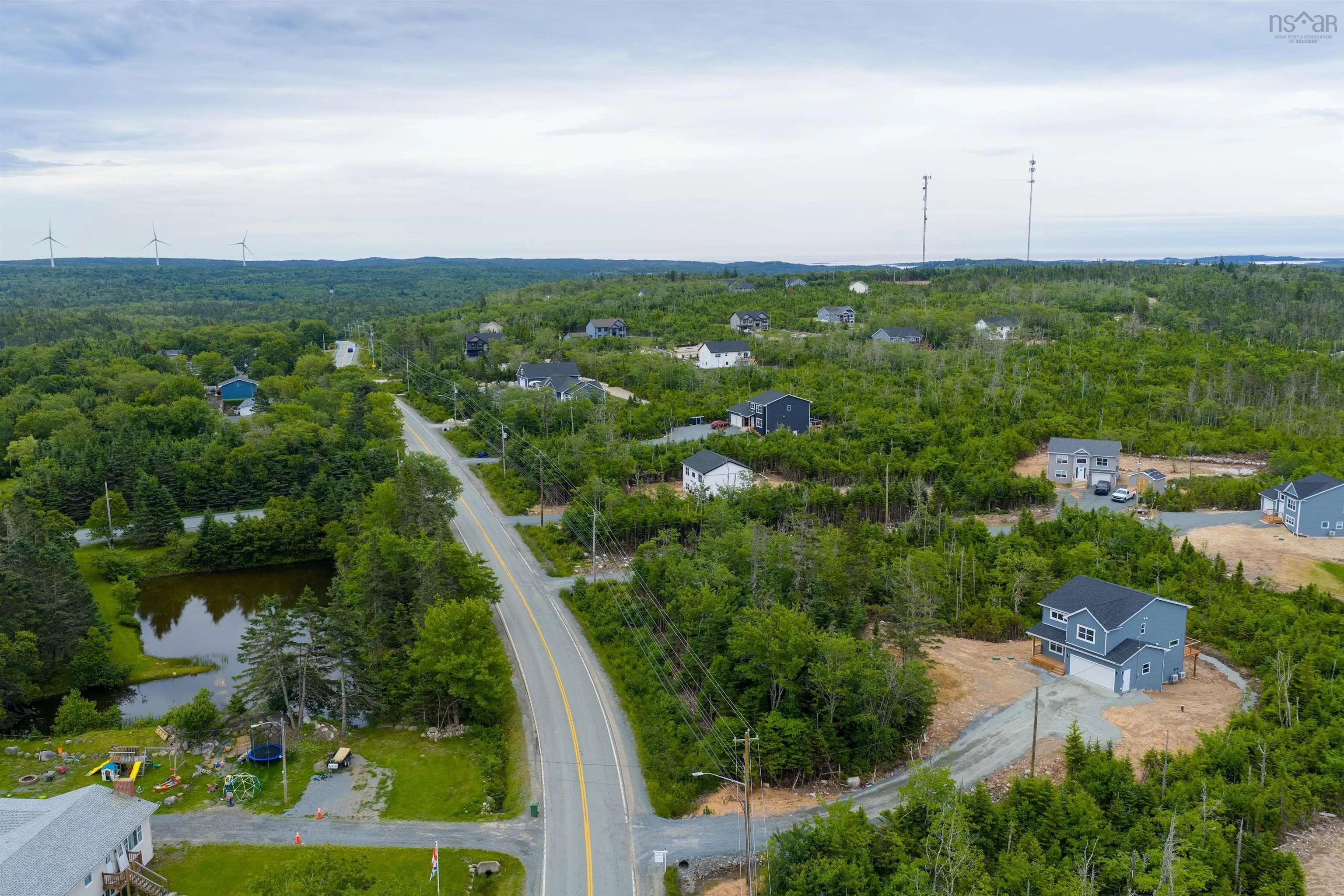 323 Terence Bay Road, Whites Lake, NS B3T 1W8, 4 Bedrooms Bedrooms, ,4 BathroomsBathrooms,Residential,For Sale,Terence Bay,202525595