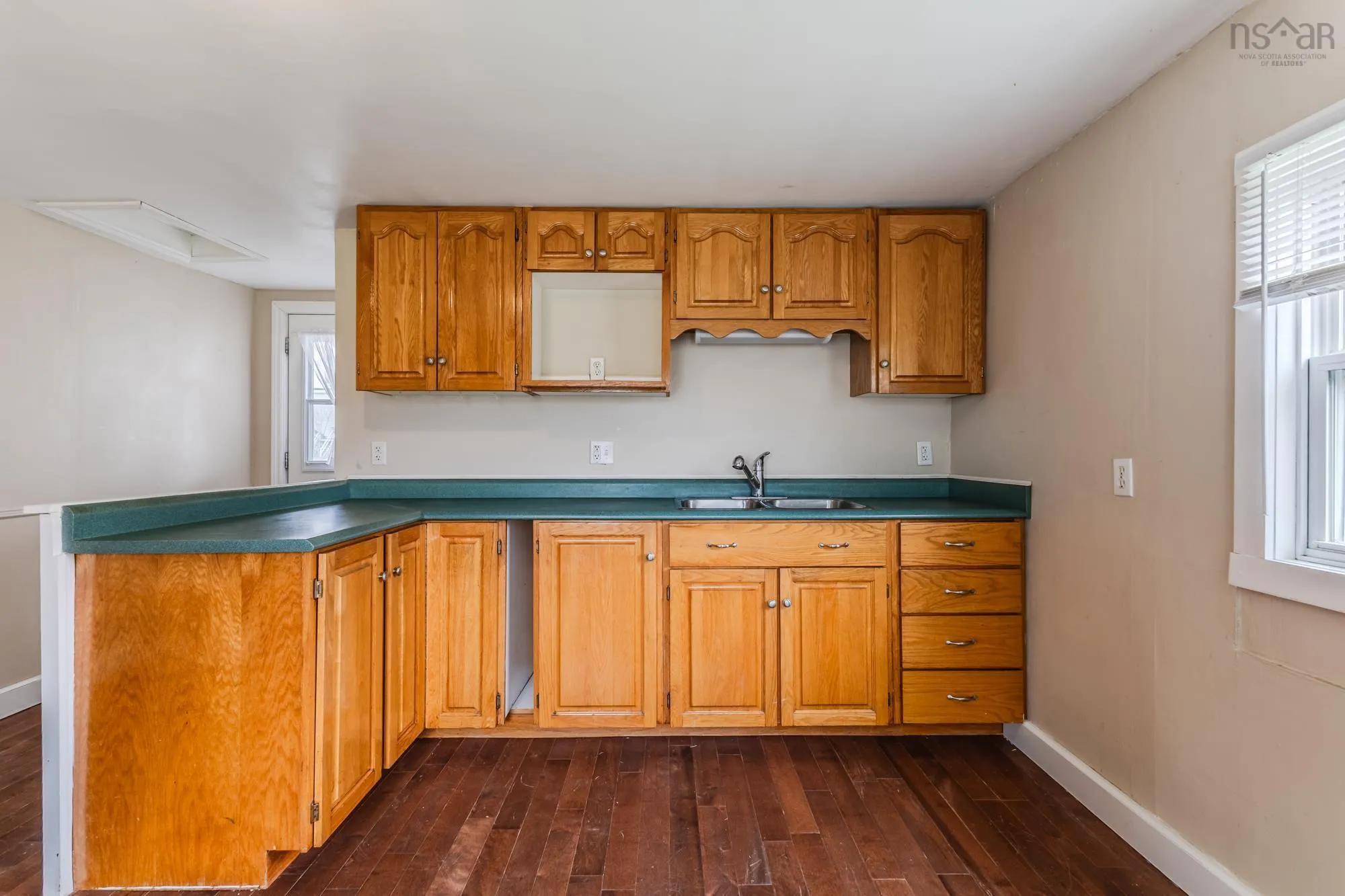 48 Adams Street, Truro Ns B2n 2n9, 2 Bedrooms Bedrooms, ,2 BathroomsBathrooms,Residential,For Sale,Adams,202509862
