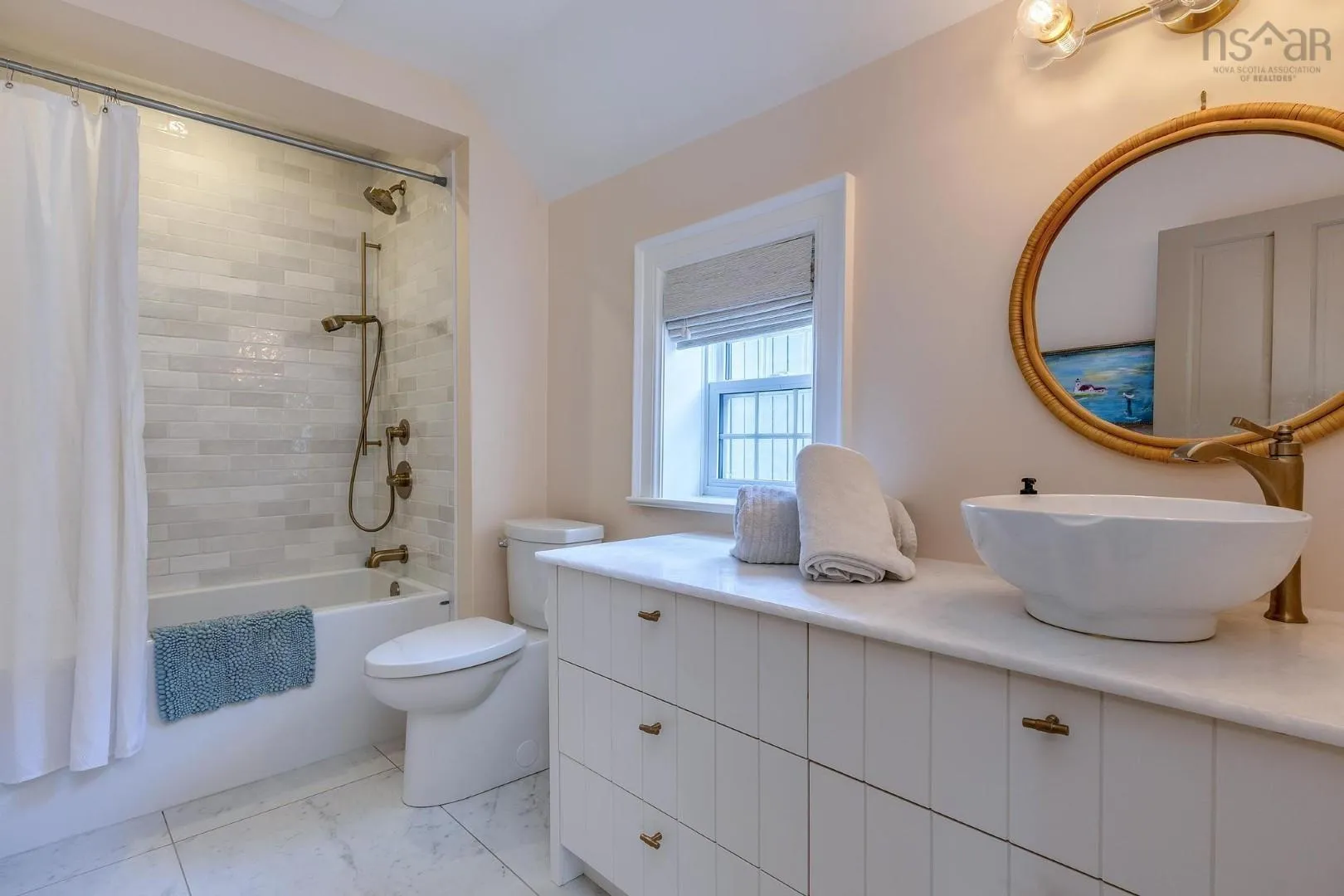 6029 Inglis Street, Halifax Ns B3h 1k9, 4 Bedrooms Bedrooms, ,3 BathroomsBathrooms,Residential,For Sale,Inglis,202507593