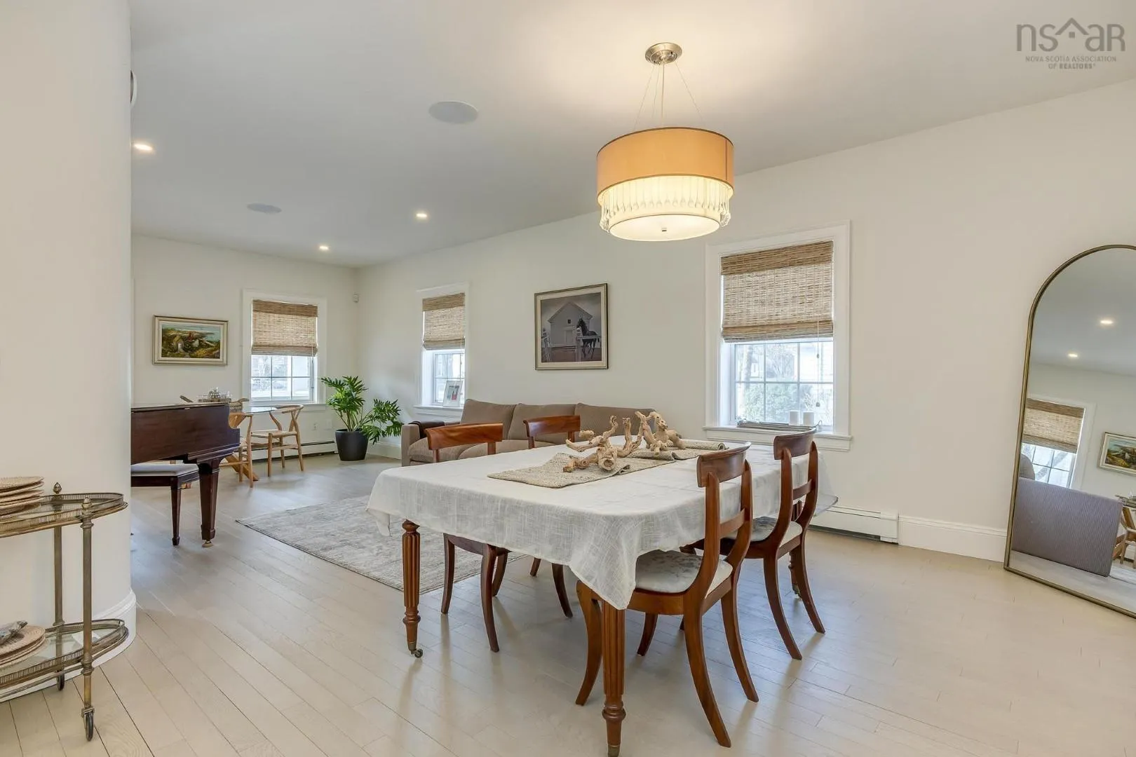 6029 Inglis Street, Halifax Ns B3h 1k9, 4 Bedrooms Bedrooms, ,3 BathroomsBathrooms,Residential,For Sale,Inglis,202507593