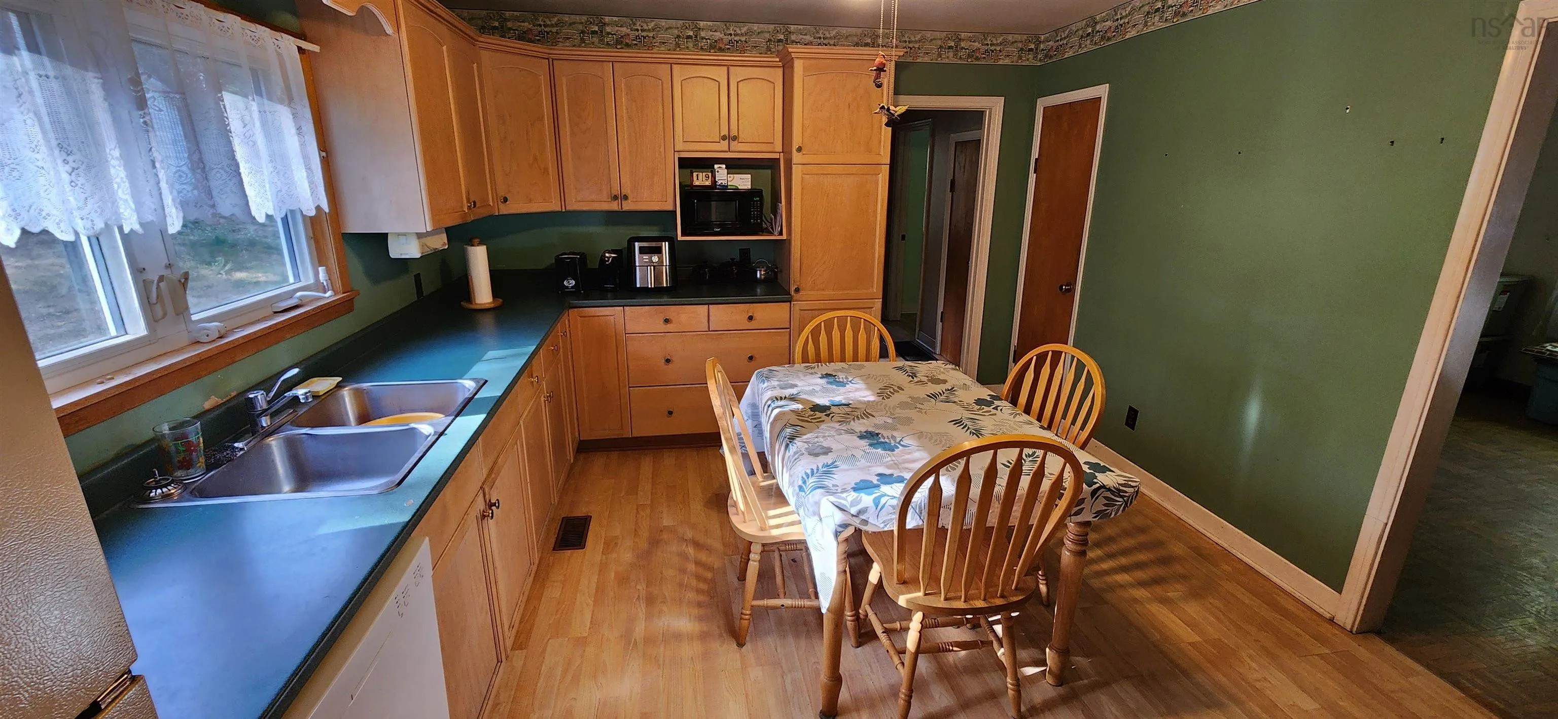 125 Chase Road, Berwick West, NS B0P 1E0, 4 Bedrooms Bedrooms, ,1 BathroomBathrooms,Residential,For Sale,Chase,202521241