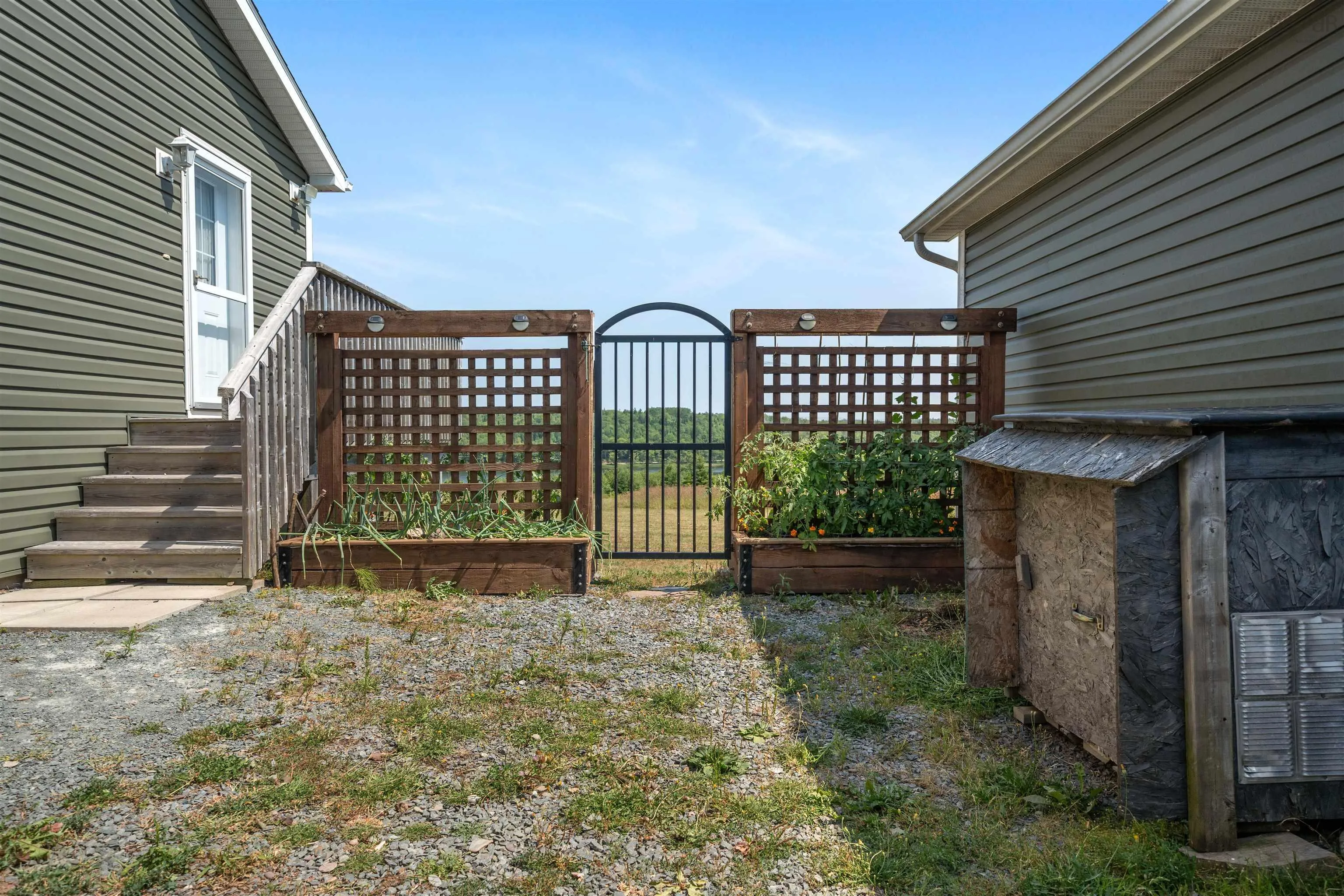 946 Lake Egmont Road, Lake Egmont, NS B0N 1Y0, 3 Bedrooms Bedrooms, ,1 BathroomBathrooms,Residential,For Sale,Lake Egmont Road,202520645