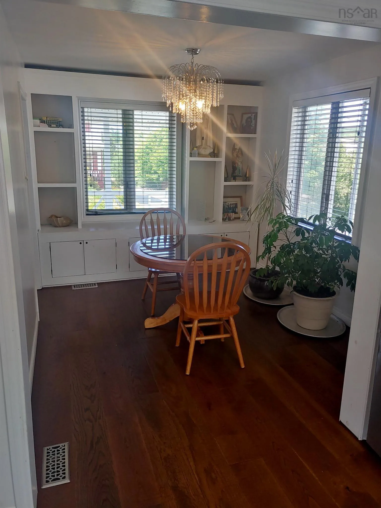 11 Viewville Street, Antigonish, NS B2G 1E1, 4 Bedrooms Bedrooms, ,2 BathroomsBathrooms,Residential,For Sale,Viewville Street,202519409