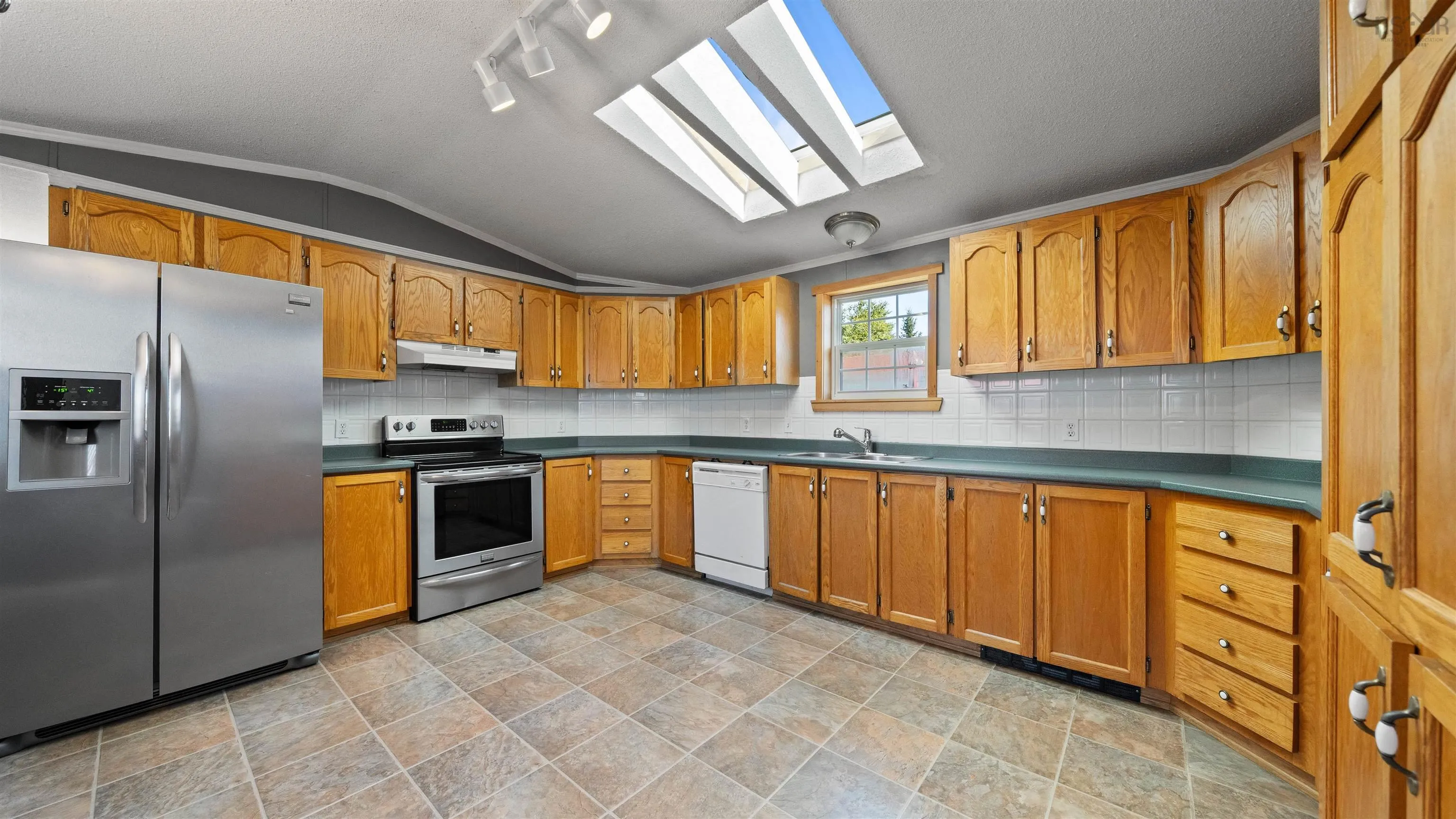 47 Bumpy Lane, Lake Echo, NS B3E 1B8, 3 Bedrooms Bedrooms, ,1 BathroomBathrooms,Residential,For Sale,Bumpy,202521242
