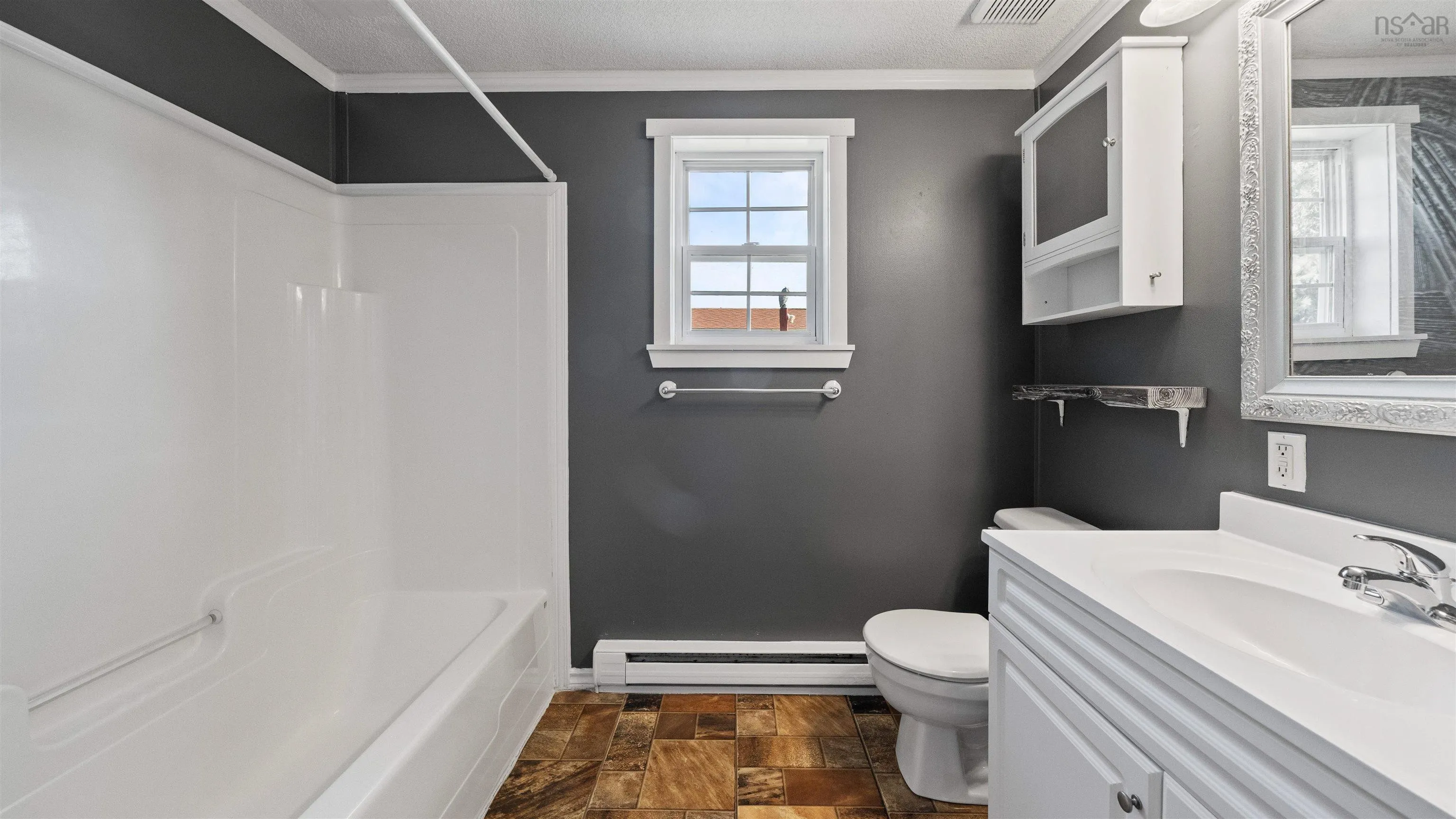47 Bumpy Lane, Lake Echo, NS B3E 1B8, 3 Bedrooms Bedrooms, ,1 BathroomBathrooms,Residential,For Sale,Bumpy,202521242