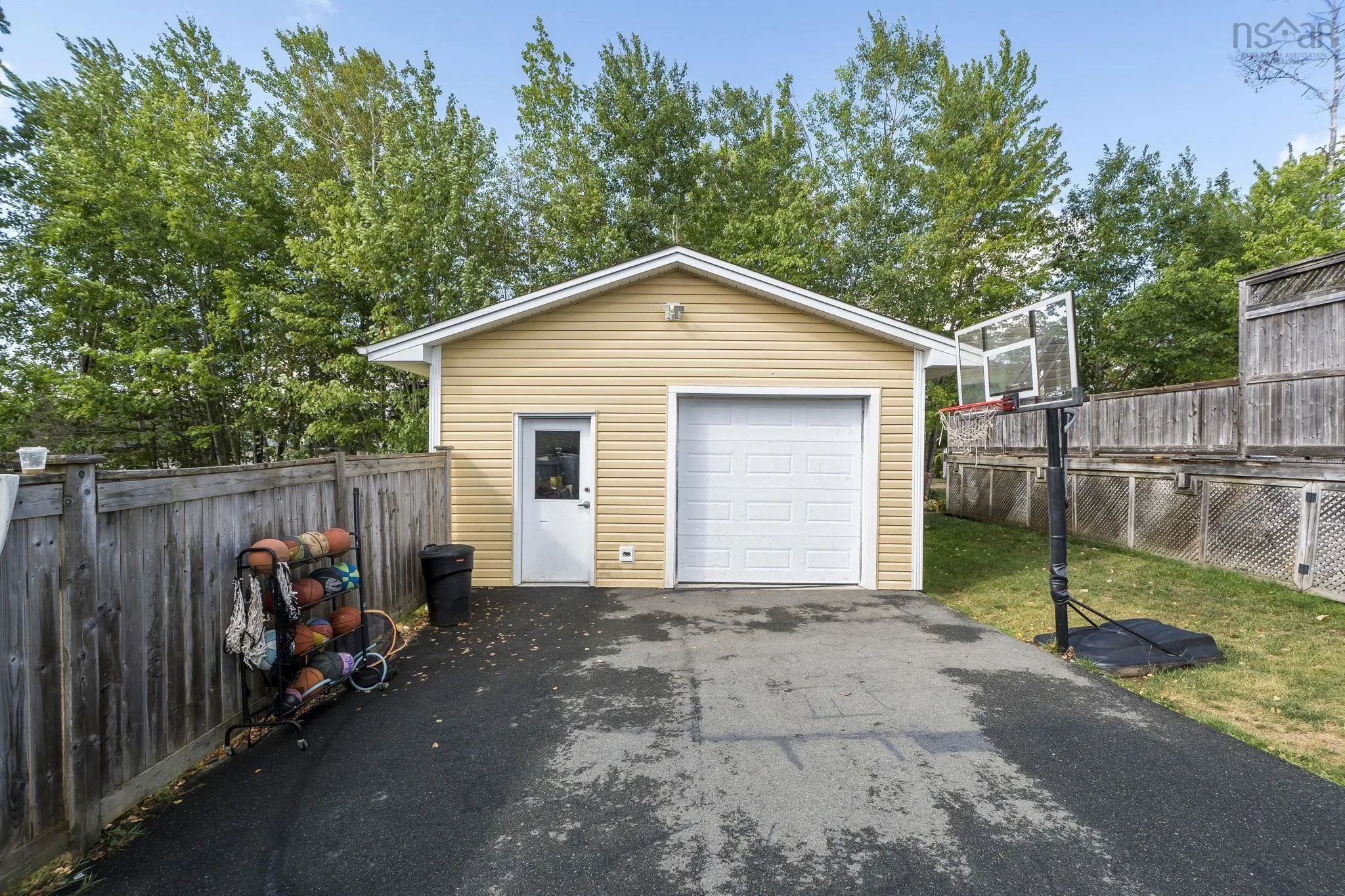16 Lacy Anne Ave, Enfield, NS B2T 0A4, 3 Bedrooms Bedrooms, ,3 BathroomsBathrooms,Residential,For Sale,Lacy Anne Ave,202521268