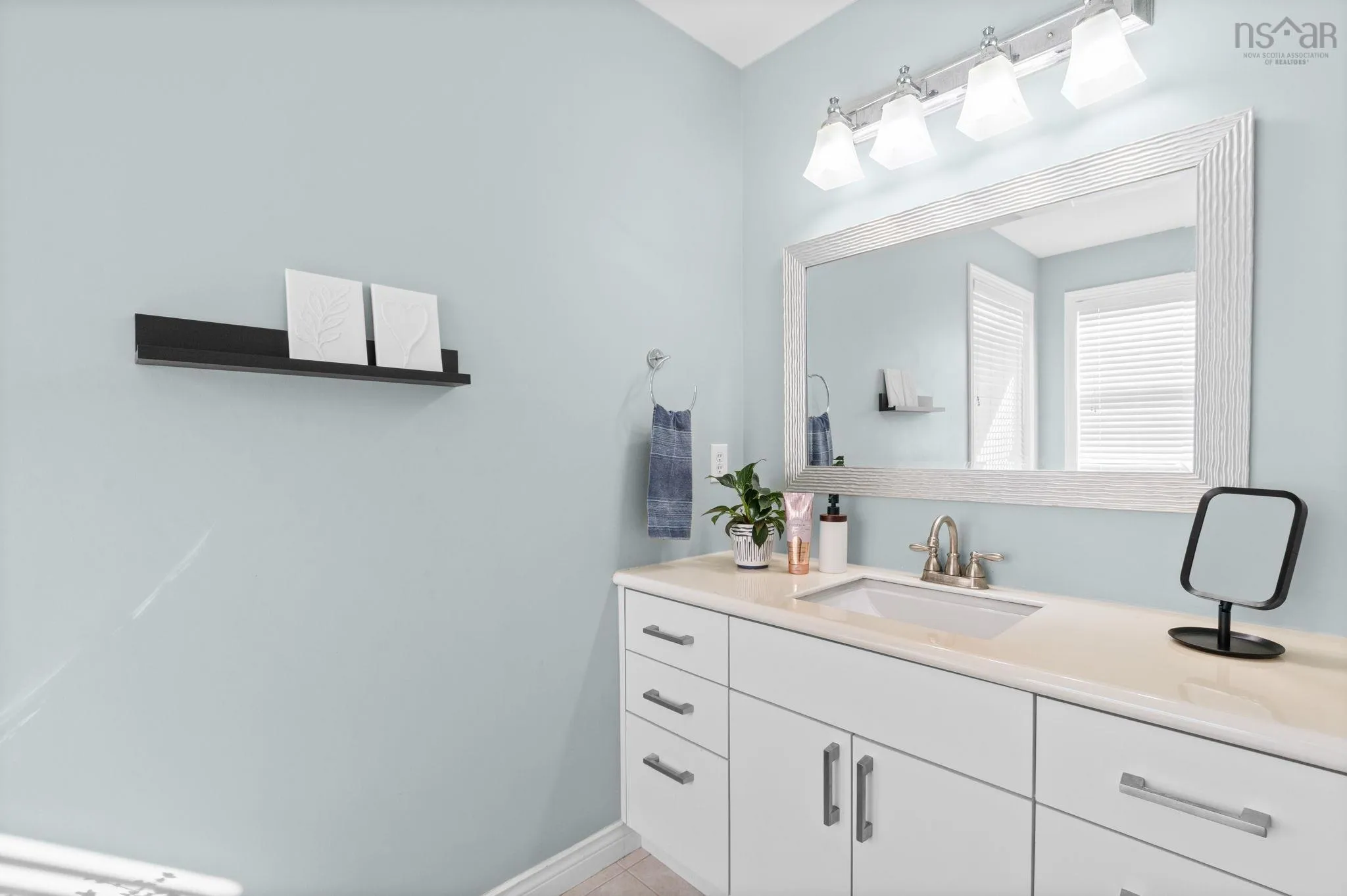 16 Lacy Anne Ave, Enfield, NS B2T 0A4, 3 Bedrooms Bedrooms, ,3 BathroomsBathrooms,Residential,For Sale,Lacy Anne Ave,202521268