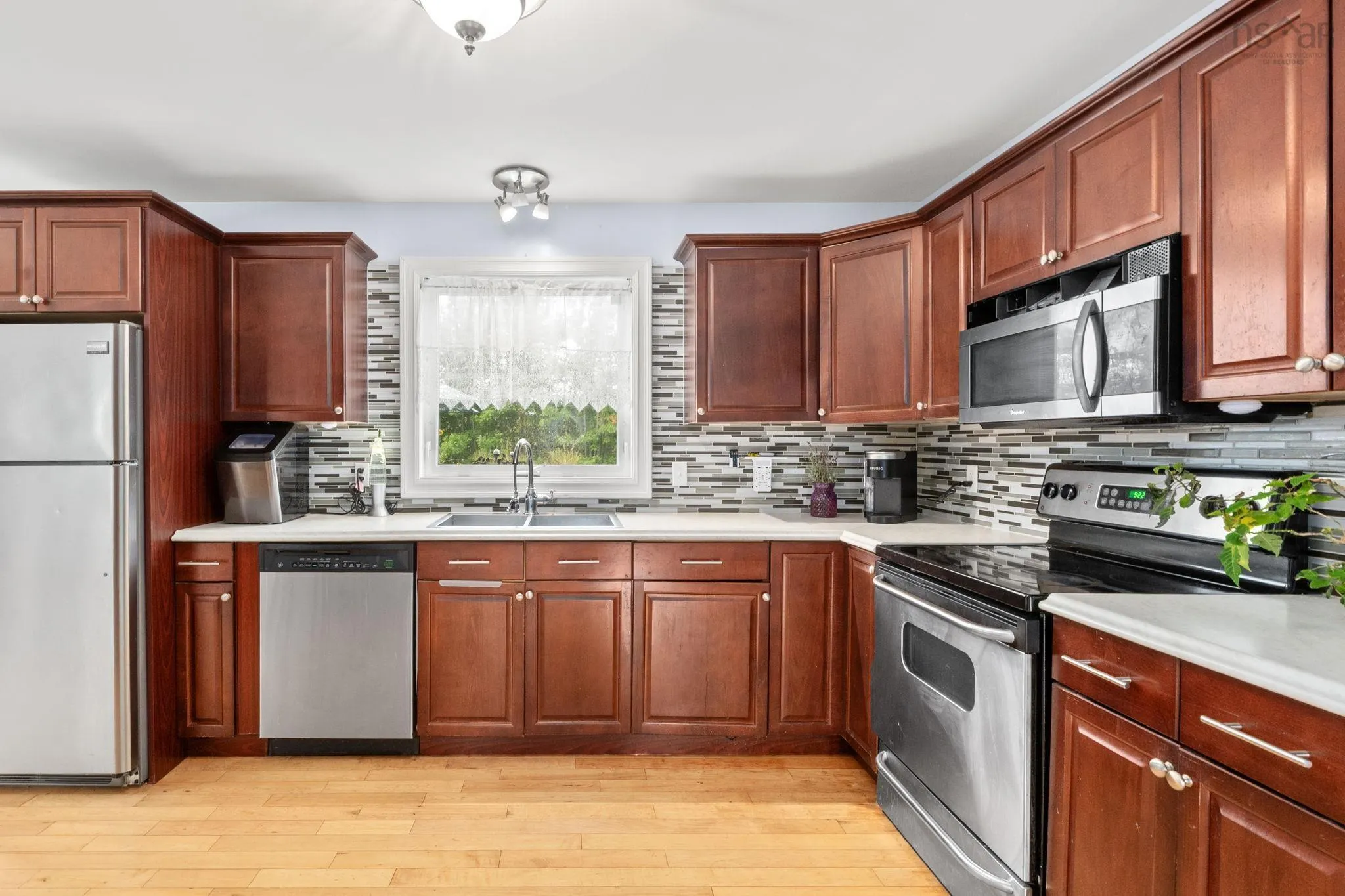 16 Lacy Anne Ave, Enfield, NS B2T 0A4, 3 Bedrooms Bedrooms, ,3 BathroomsBathrooms,Residential,For Sale,Lacy Anne Ave,202521268