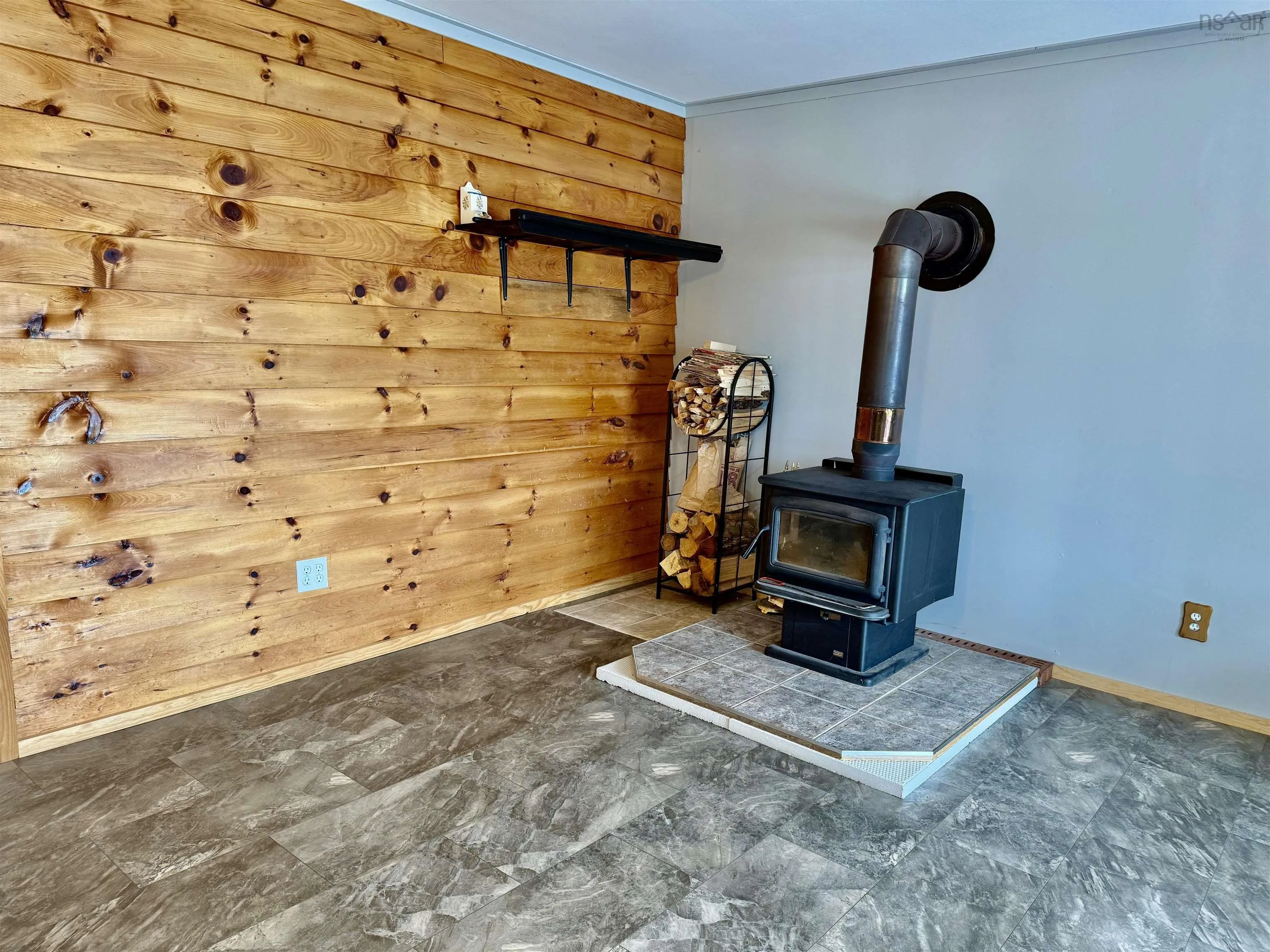 225 Hemlock Haven, Lower Ohio, NS B0T 1W0, 1 Bedroom Bedrooms, ,1 BathroomBathrooms,Residential,For Sale,Hemlock Haven,202519424