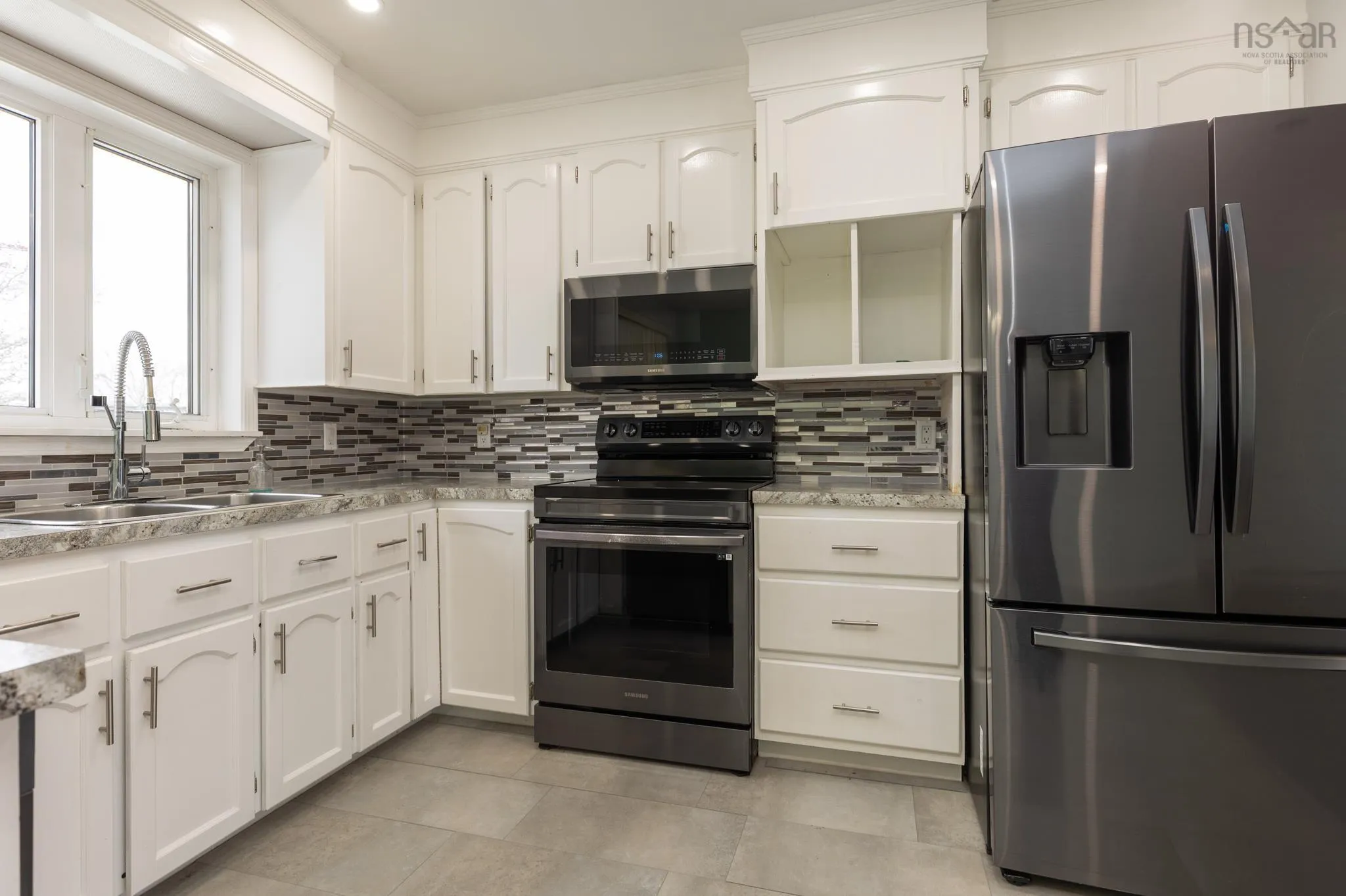 486 Brunswick Street, Yarmouth, NS B5A 4S1, 4 Bedrooms Bedrooms, ,2 BathroomsBathrooms,Residential,For Sale,Brunswick,202517922