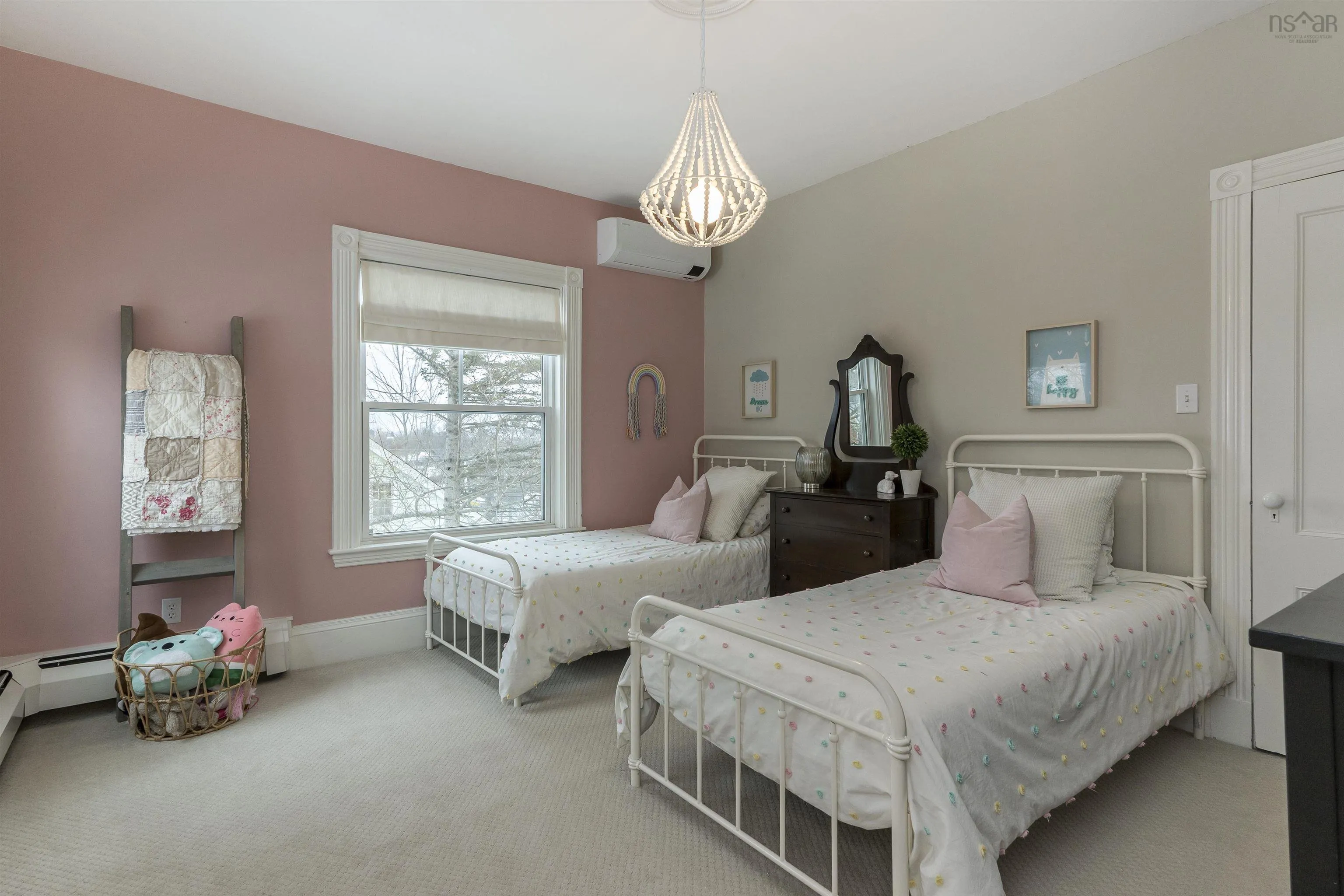 542 King Street, Windsor, NS B0N 2T0, 4 Bedrooms Bedrooms, ,2 BathroomsBathrooms,Residential,For Sale,King,202518872