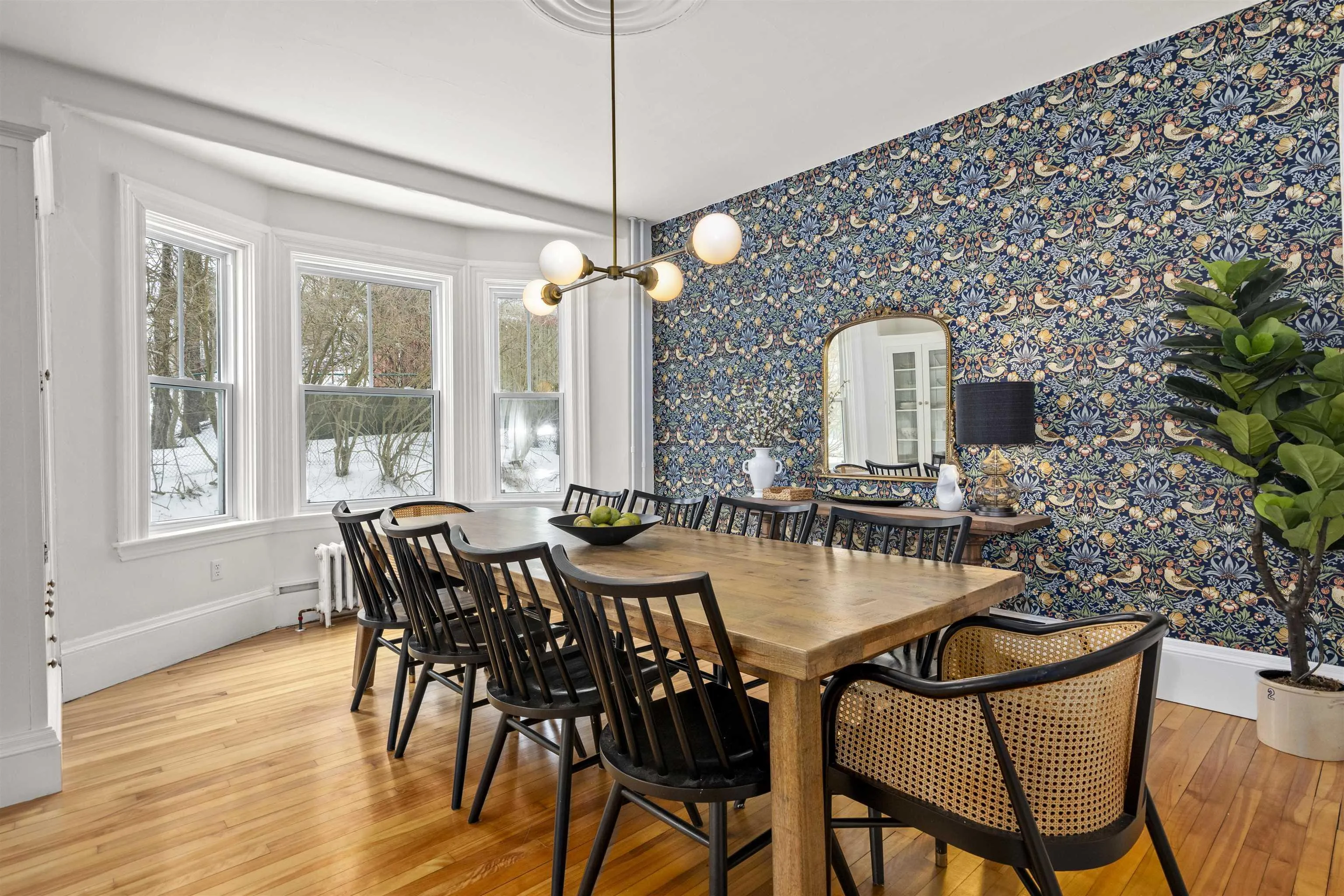 542 King Street, Windsor, NS B0N 2T0, 4 Bedrooms Bedrooms, ,2 BathroomsBathrooms,Residential,For Sale,King,202518872