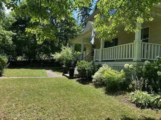 542 King Street, Windsor, NS B0N 2T0, 4 Bedrooms Bedrooms, ,2 BathroomsBathrooms,Residential,For Sale,King,202518872
