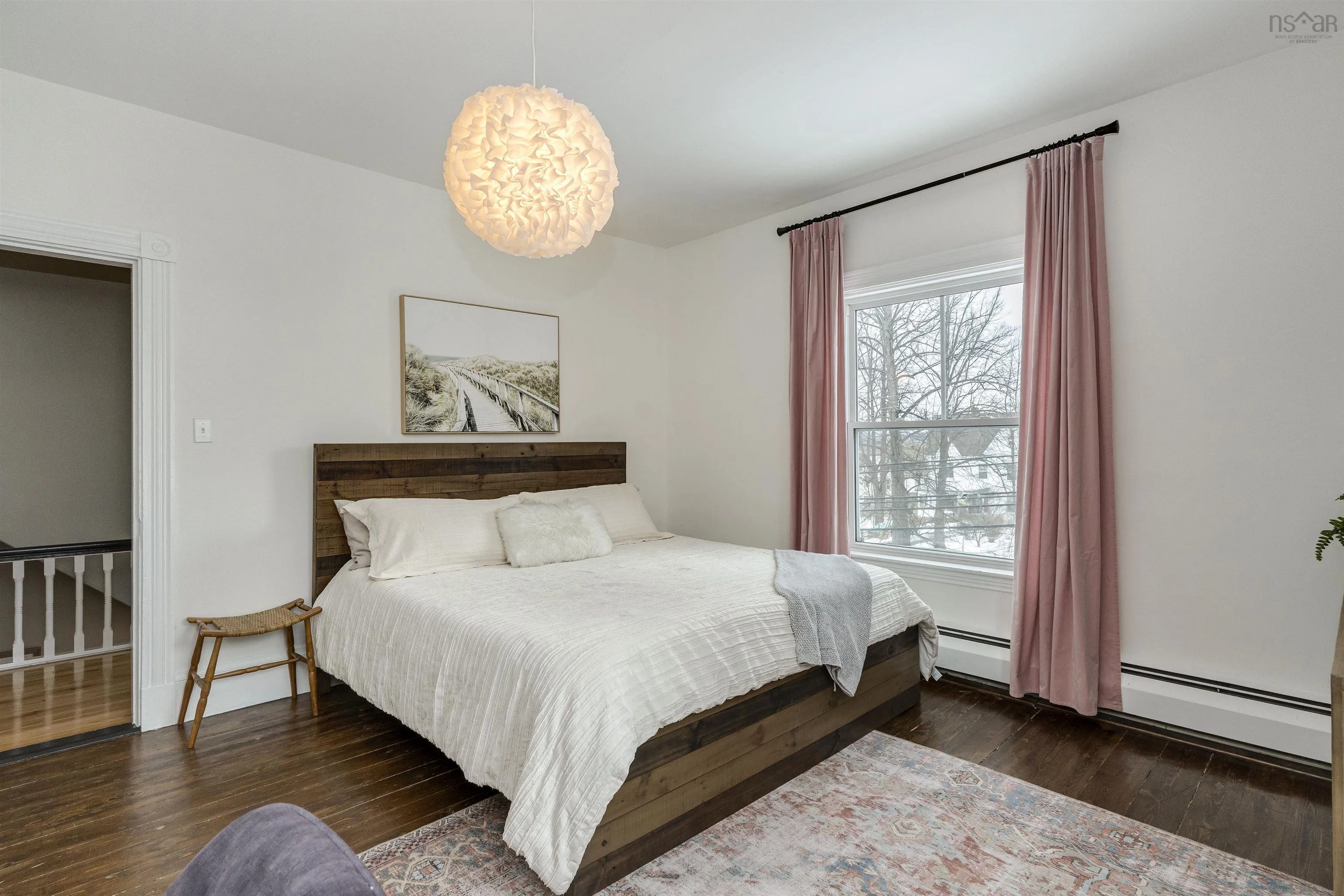 542 King Street, Windsor, NS B0N 2T0, 4 Bedrooms Bedrooms, ,2 BathroomsBathrooms,Residential,For Sale,King,202518872