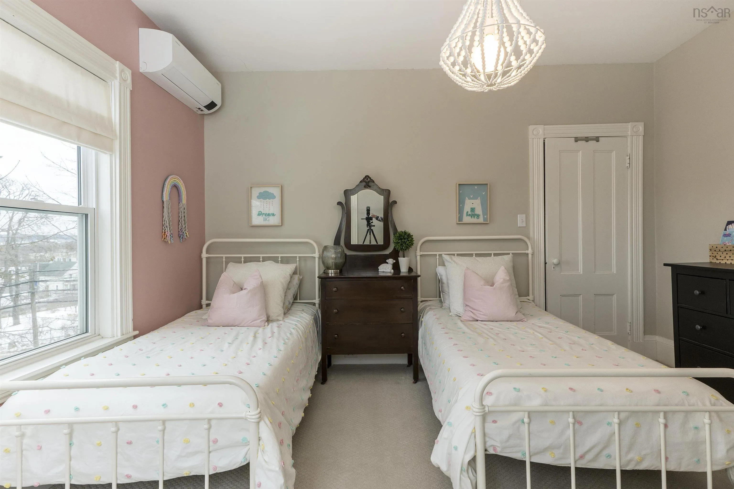 542 King Street, Windsor, NS B0N 2T0, 4 Bedrooms Bedrooms, ,2 BathroomsBathrooms,Residential,For Sale,King,202518872