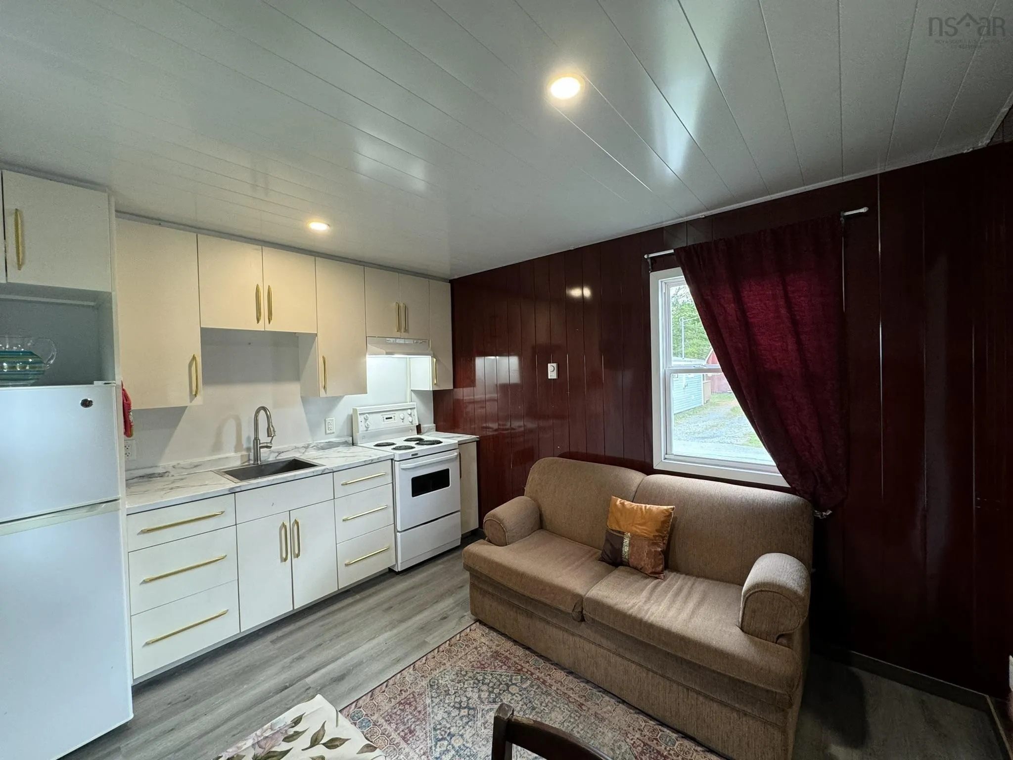 136 Wolfe Street, Liverpool, NS B0T 1K0, 1 Bedroom Bedrooms, ,1 BathroomBathrooms,Residential,For Sale,Wolfe,202511001