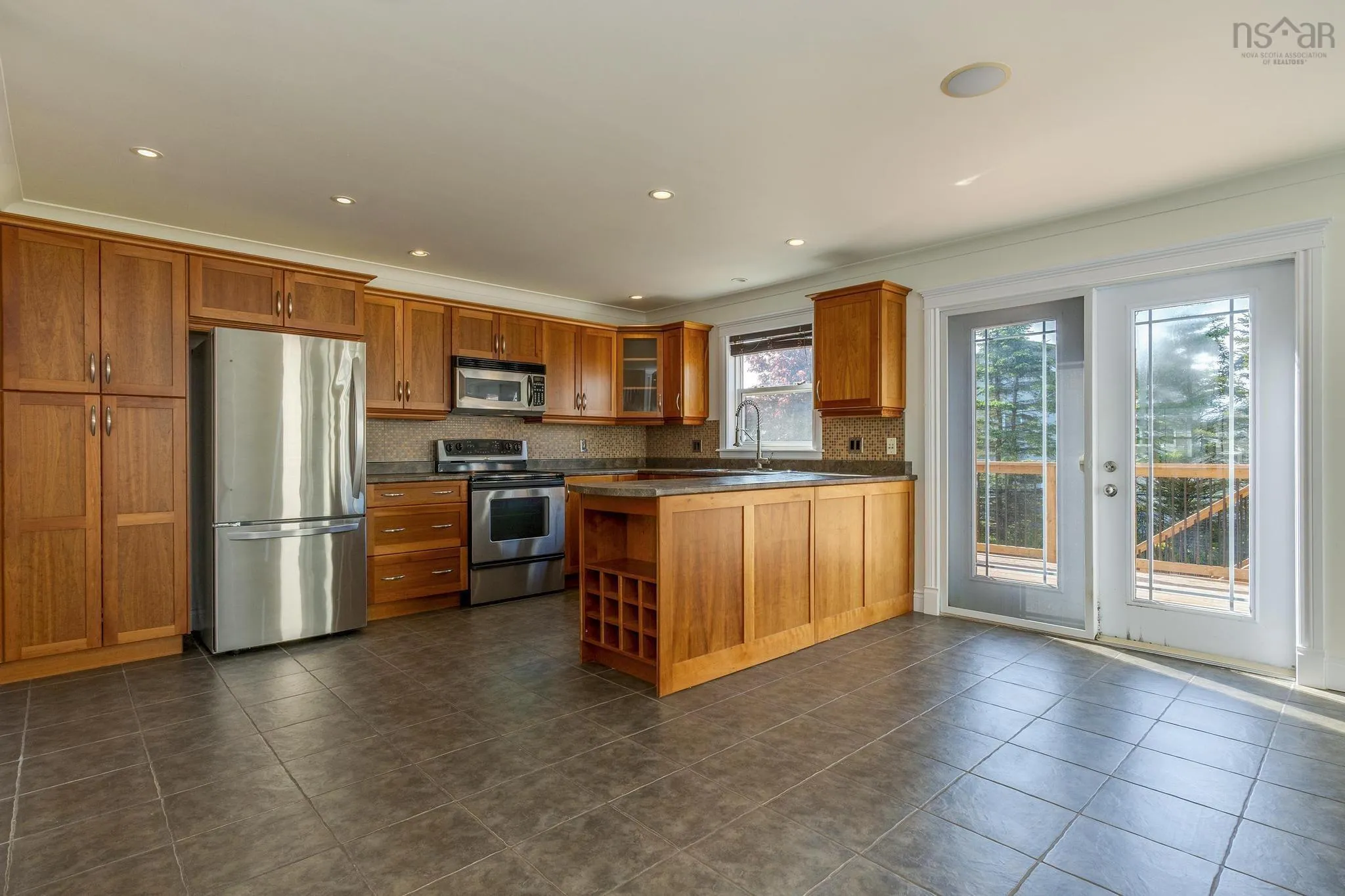 94 Cutter Drive, Halifax, NS B3M 4W5, 3 Bedrooms Bedrooms, ,4 BathroomsBathrooms,Residential,For Sale,Cutter,202513507