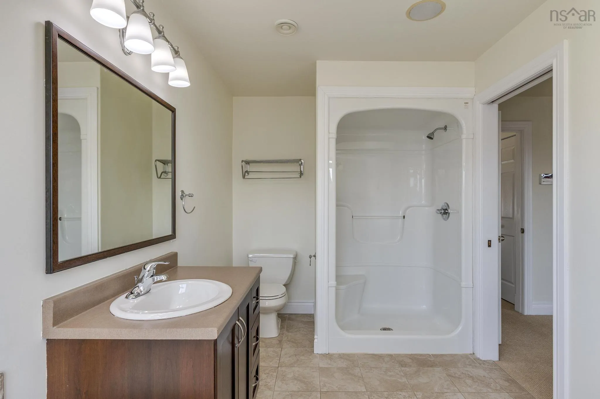 94 Cutter Drive, Halifax, NS B3M 4W5, 3 Bedrooms Bedrooms, ,4 BathroomsBathrooms,Residential,For Sale,Cutter,202513507