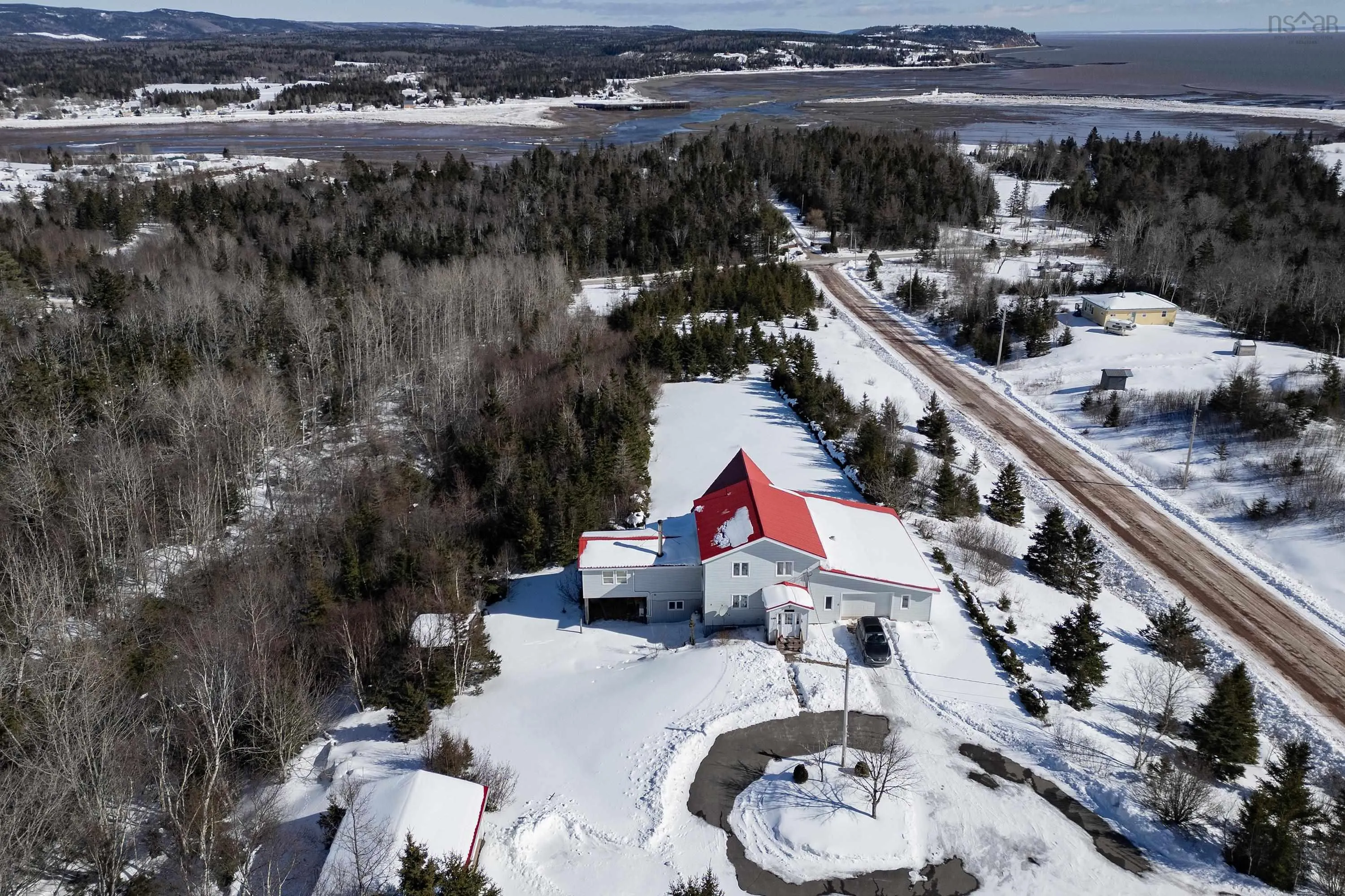 100 Phinney Lane, Parrsboro Ns B0m 1s0, 4 Bedrooms Bedrooms, ,3 BathroomsBathrooms,Residential,For Sale,Phinney,202503521
