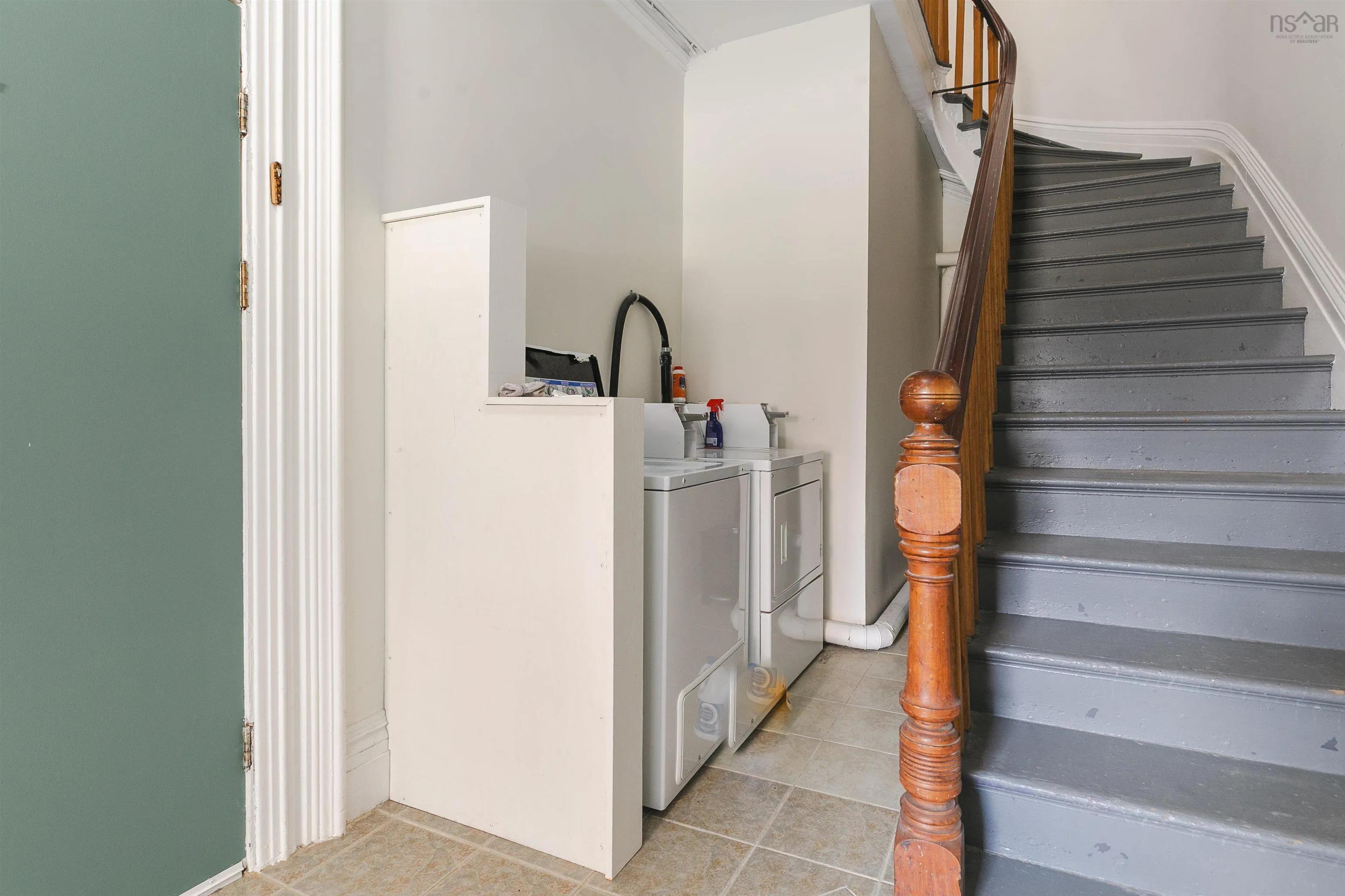 1178 Queen Street, Halifax, NS B3H 2S3, 6 Bedrooms Bedrooms, ,Residential Income,For Sale,Queen,202511167