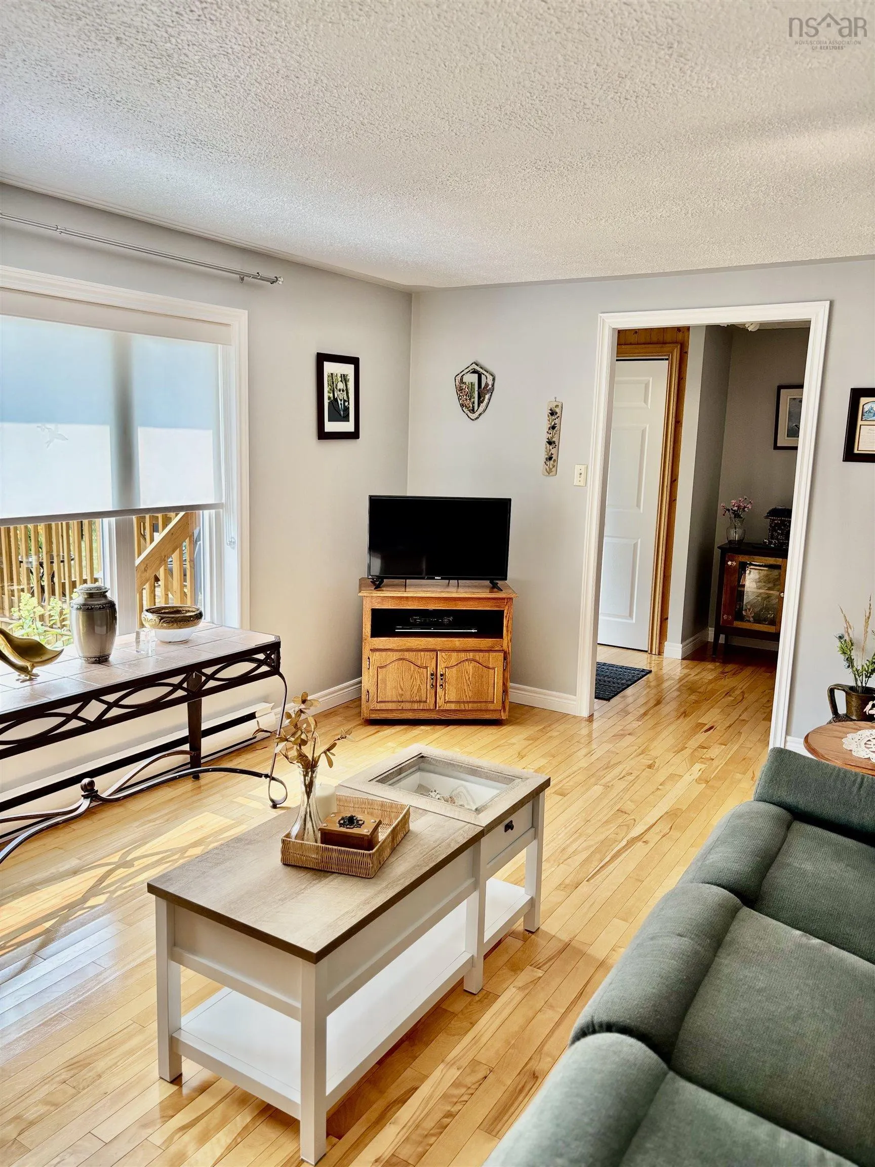 41 Helens Avenue, Georges River, NS B1Y 3G5, 3 Bedrooms Bedrooms, ,2 BathroomsBathrooms,Residential,For Sale,Helens,202522627
