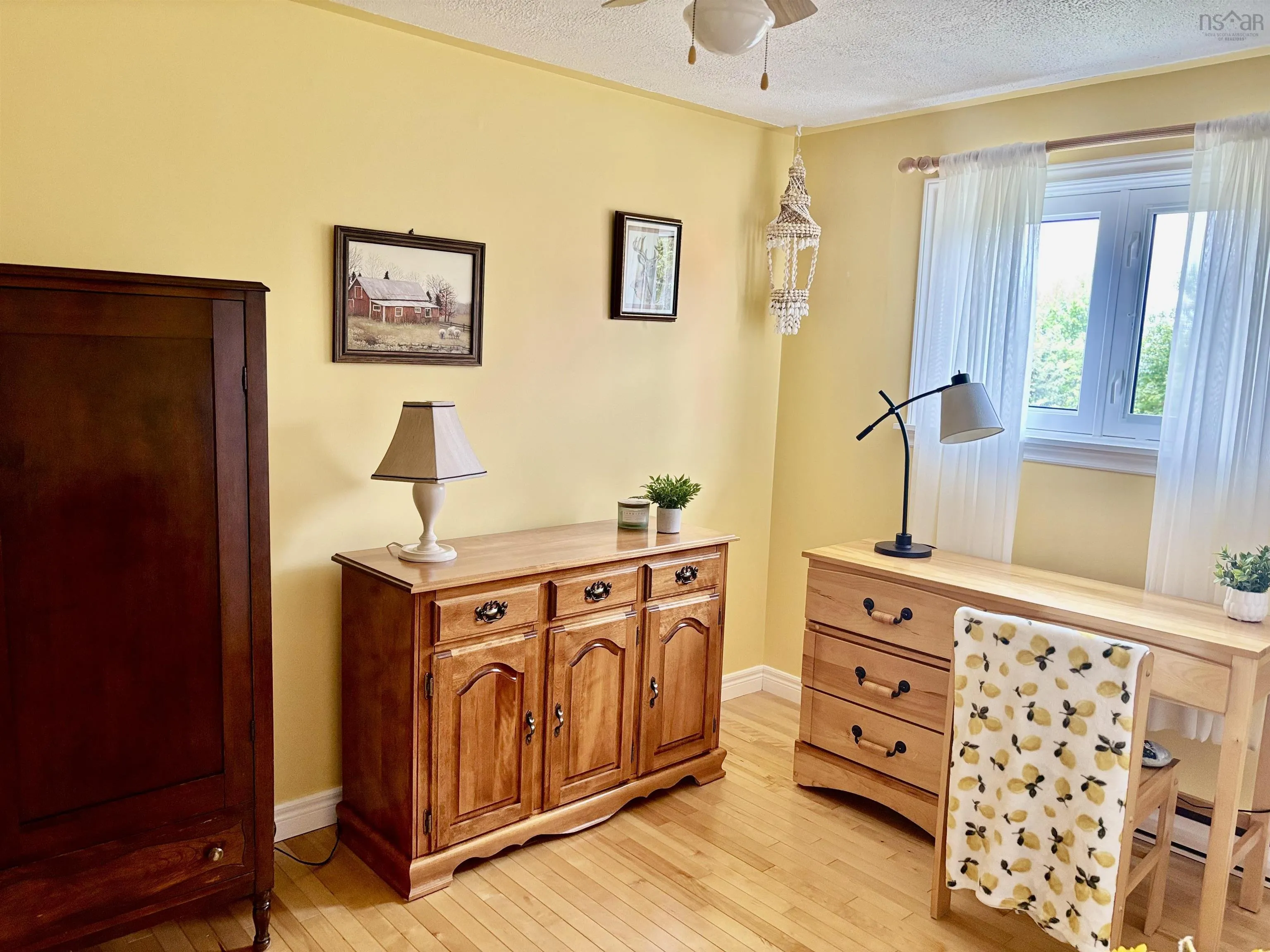 41 Helens Avenue, Georges River, NS B1Y 3G5, 3 Bedrooms Bedrooms, ,2 BathroomsBathrooms,Residential,For Sale,Helens,202522627