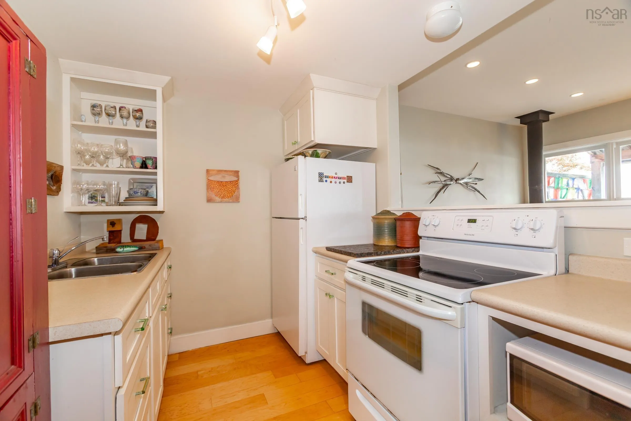 5360 Granville Road, Granville Ferry Ns B0s 1a0, 1 Bedroom Bedrooms, ,2 BathroomsBathrooms,Residential,For Sale,Granville Road,202425796