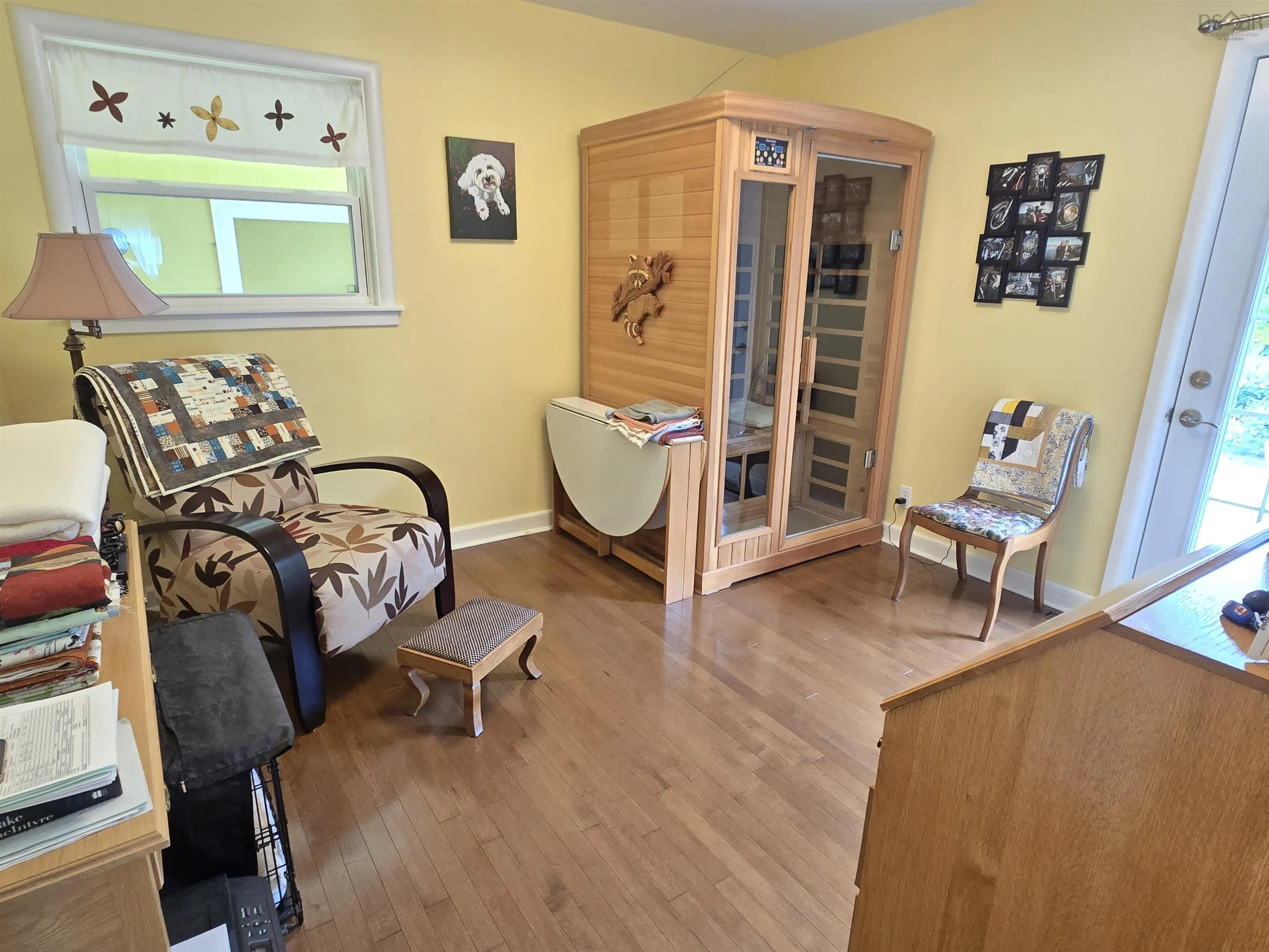 62 Hillcrest Street, Bridgewater, NS B4V 1S9, 4 Bedrooms Bedrooms, ,2 BathroomsBathrooms,Residential,For Sale,Hillcrest,202513230