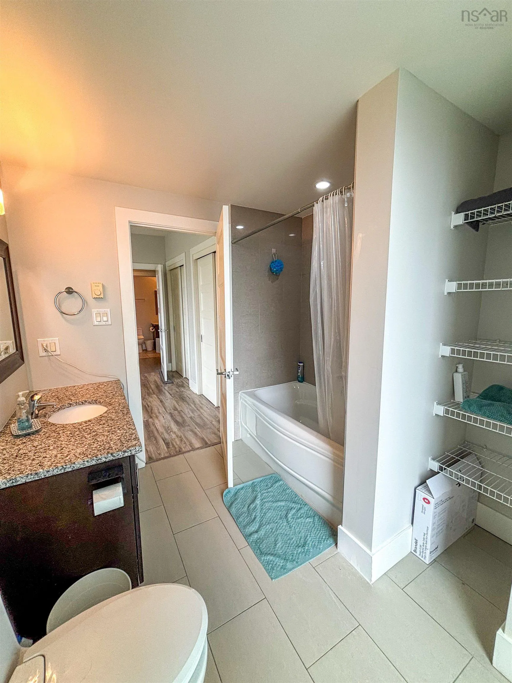 806-15 Kings Wharf Place, Dartmouth, NS B2Y 0C2, 2 Bedrooms Bedrooms, ,2 BathroomsBathrooms,Residential,For Sale,Kings Wharf,202518371