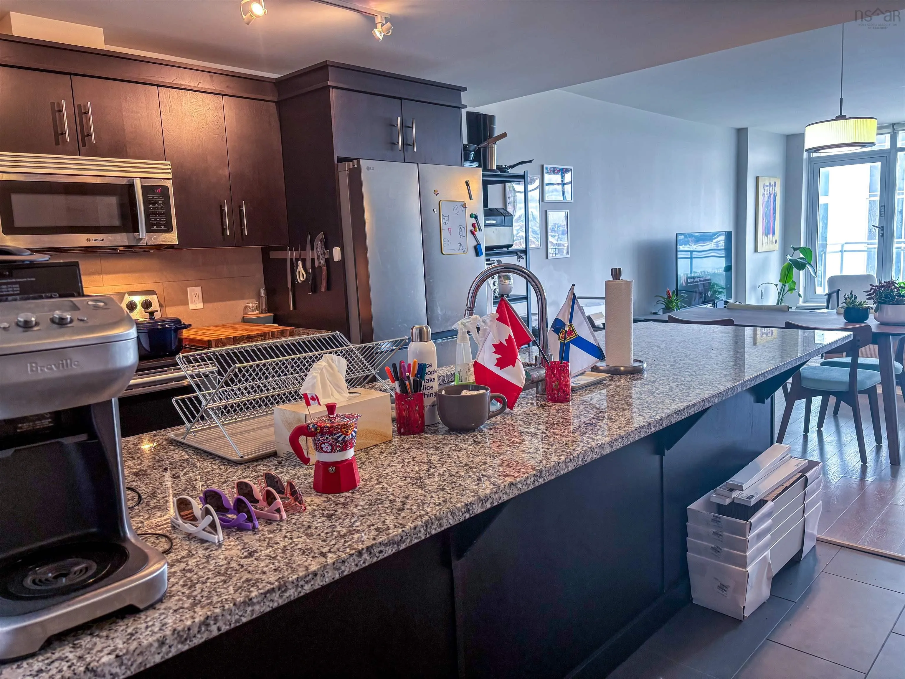 806-15 Kings Wharf Place, Dartmouth, NS B2Y 0C2, 2 Bedrooms Bedrooms, ,2 BathroomsBathrooms,Residential,For Sale,Kings Wharf,202518371