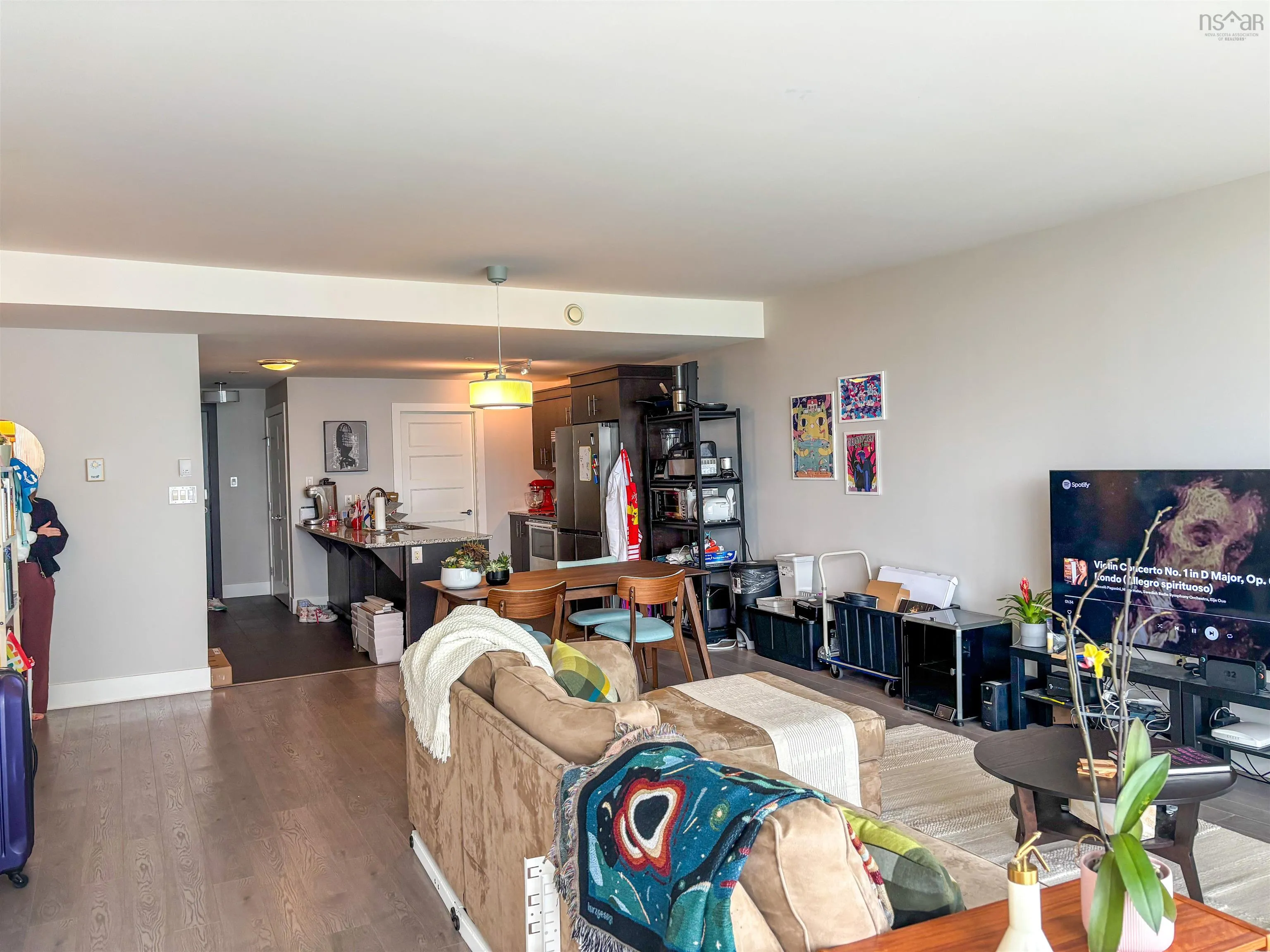 806-15 Kings Wharf Place, Dartmouth, NS B2Y 0C2, 2 Bedrooms Bedrooms, ,2 BathroomsBathrooms,Residential,For Sale,Kings Wharf,202518371