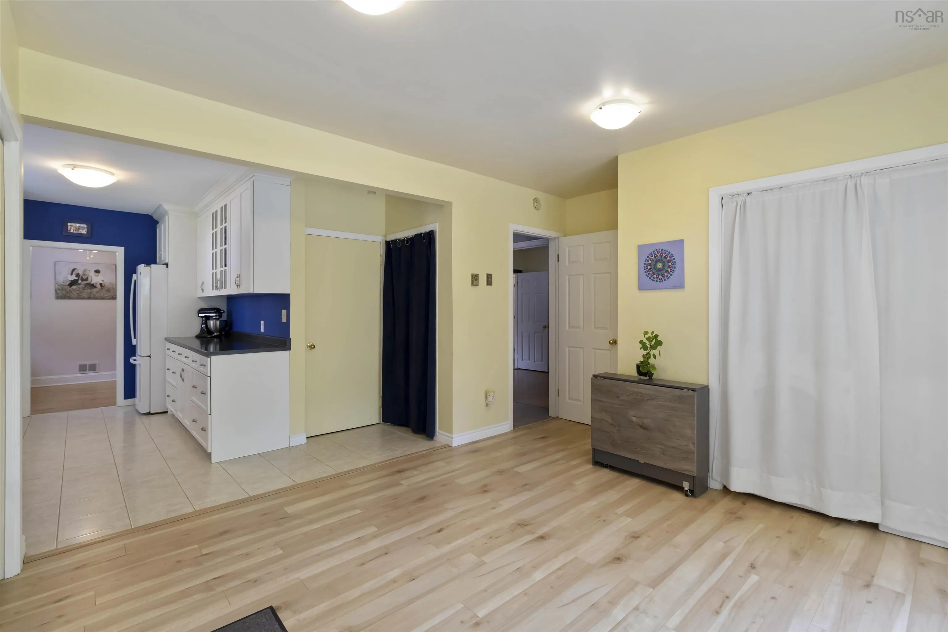 163 Crescent Street, Bridgewater, NS B4V 1L1, 4 Bedrooms Bedrooms, ,2 BathroomsBathrooms,Residential,For Sale,Crescent,202518451