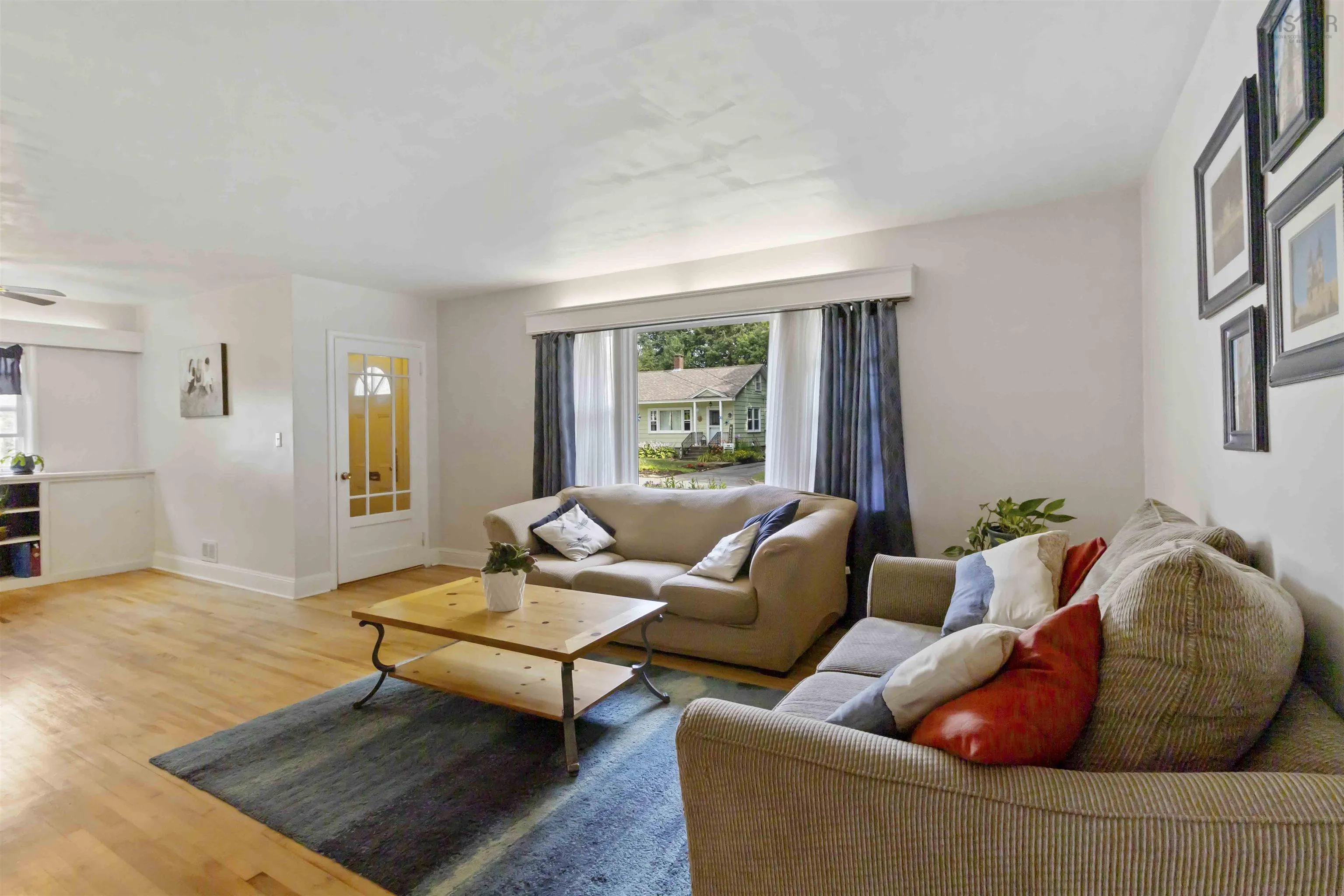 163 Crescent Street, Bridgewater, NS B4V 1L1, 4 Bedrooms Bedrooms, ,2 BathroomsBathrooms,Residential,For Sale,Crescent,202518451