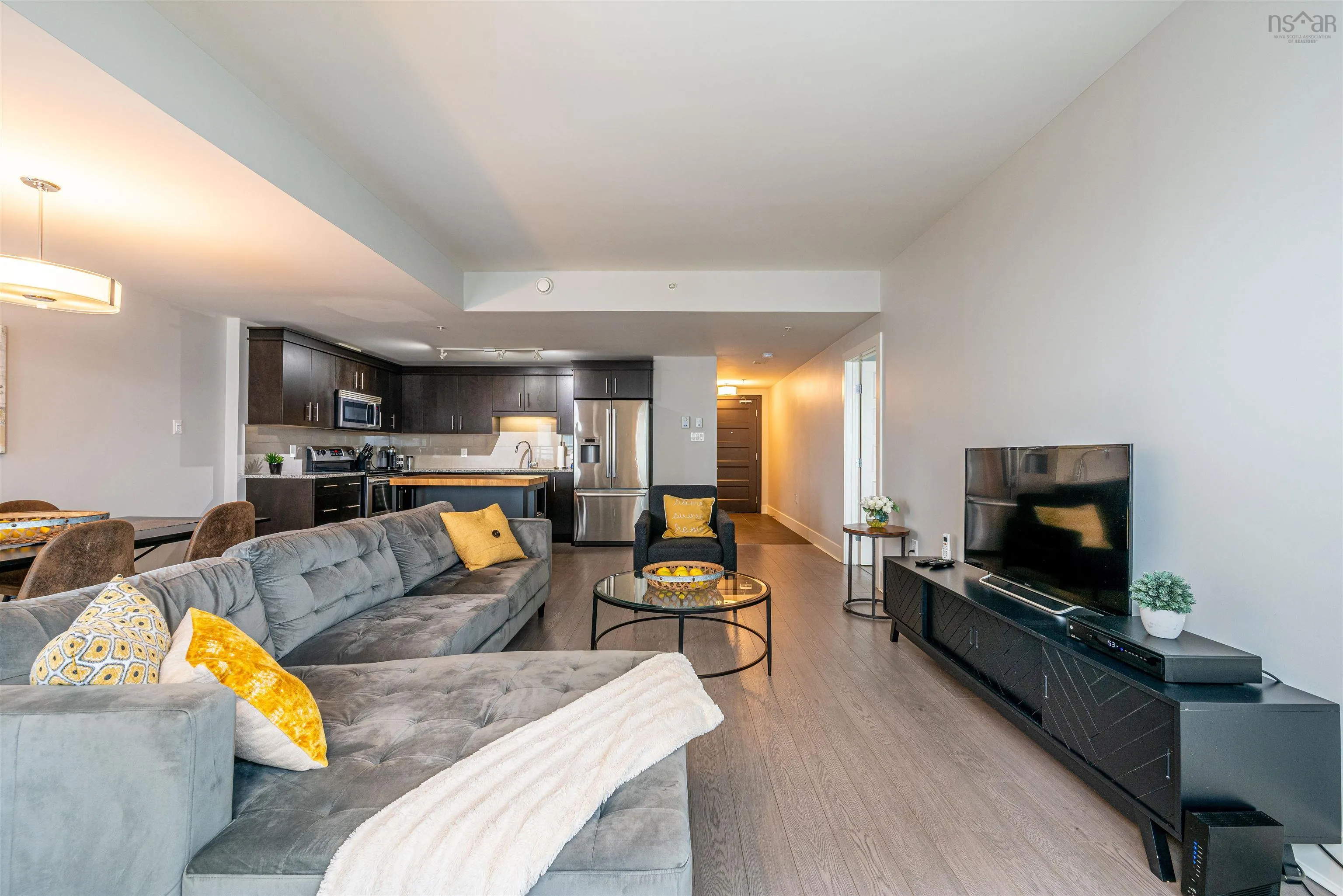 403-15 King's Wharf Place, Dartmouth Ns B2y 0c2, 1 Bedroom Bedrooms, ,1 BathroomBathrooms,Residential,For Sale,Place,202424627