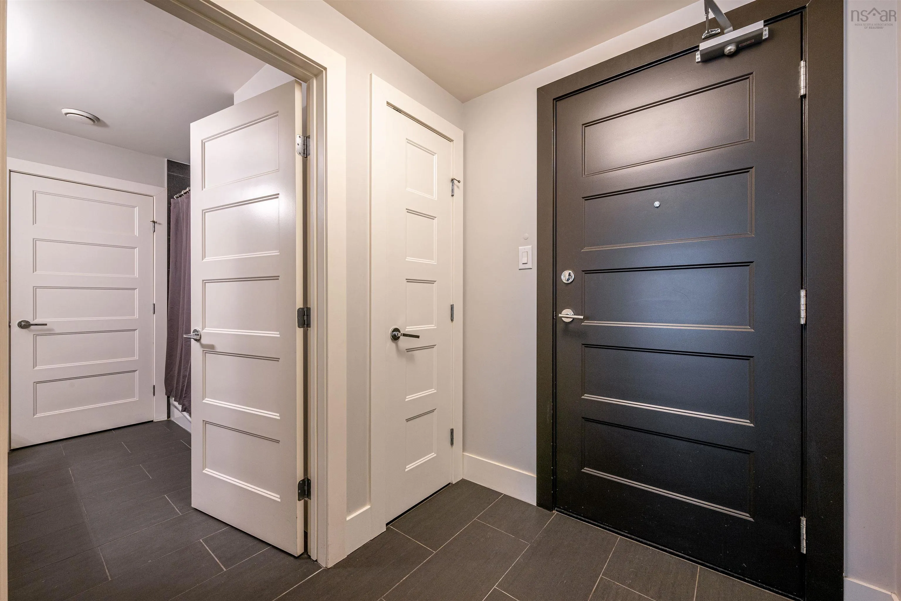 403-15 King's Wharf Place, Dartmouth Ns B2y 0c2, 1 Bedroom Bedrooms, ,1 BathroomBathrooms,Residential,For Sale,Place,202424627