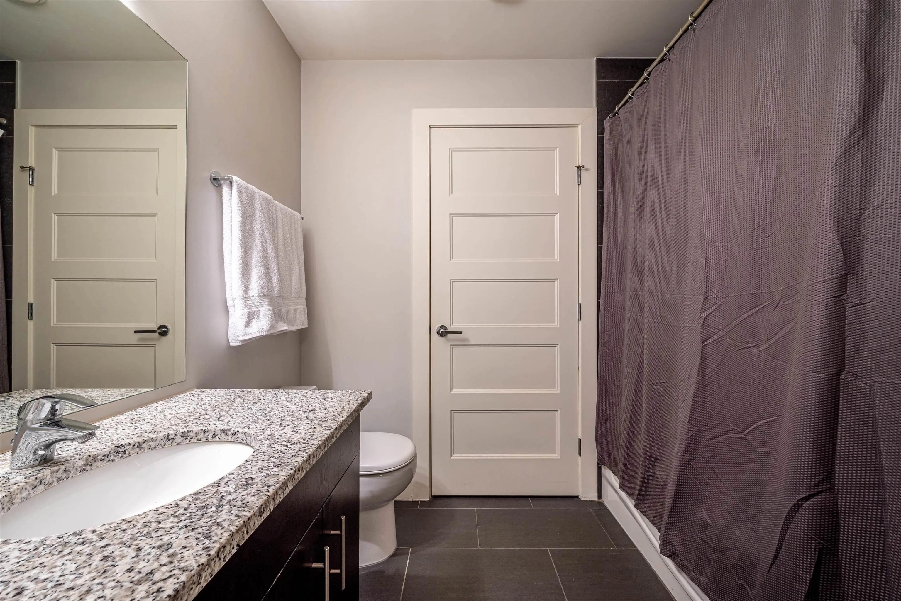403-15 King's Wharf Place, Dartmouth Ns B2y 0c2, 1 Bedroom Bedrooms, ,1 BathroomBathrooms,Residential,For Sale,Place,202424627