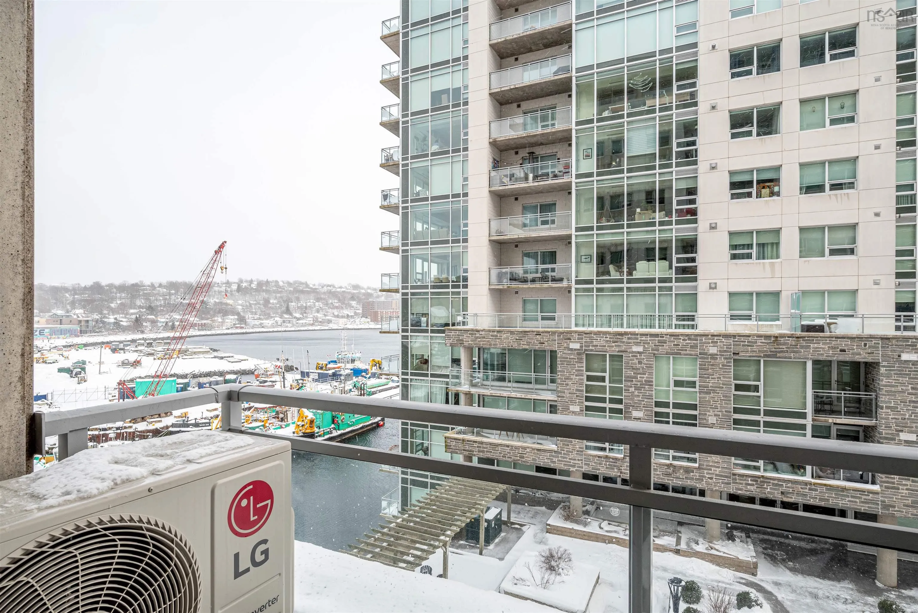 403-15 King's Wharf Place, Dartmouth Ns B2y 0c2, 1 Bedroom Bedrooms, ,1 BathroomBathrooms,Residential,For Sale,Place,202424627