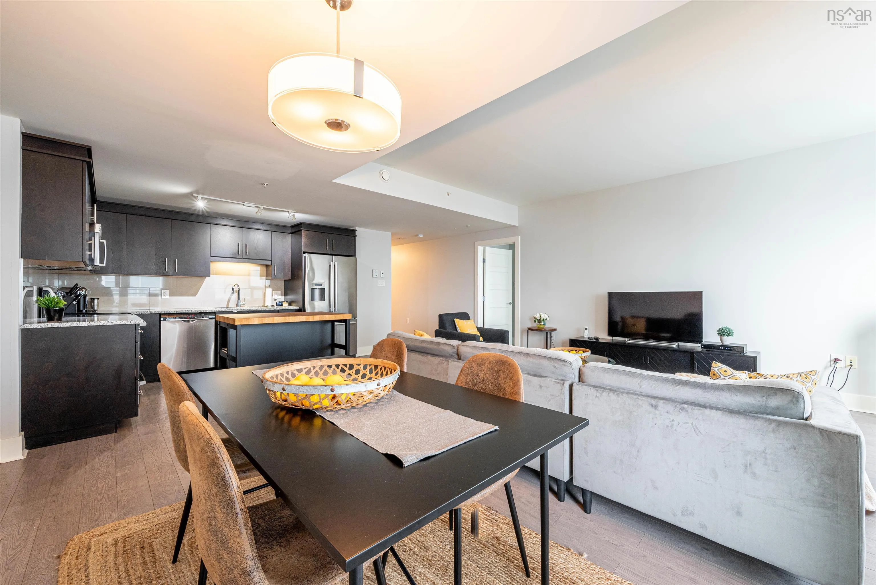 403-15 King's Wharf Place, Dartmouth Ns B2y 0c2, 1 Bedroom Bedrooms, ,1 BathroomBathrooms,Residential,For Sale,Place,202424627
