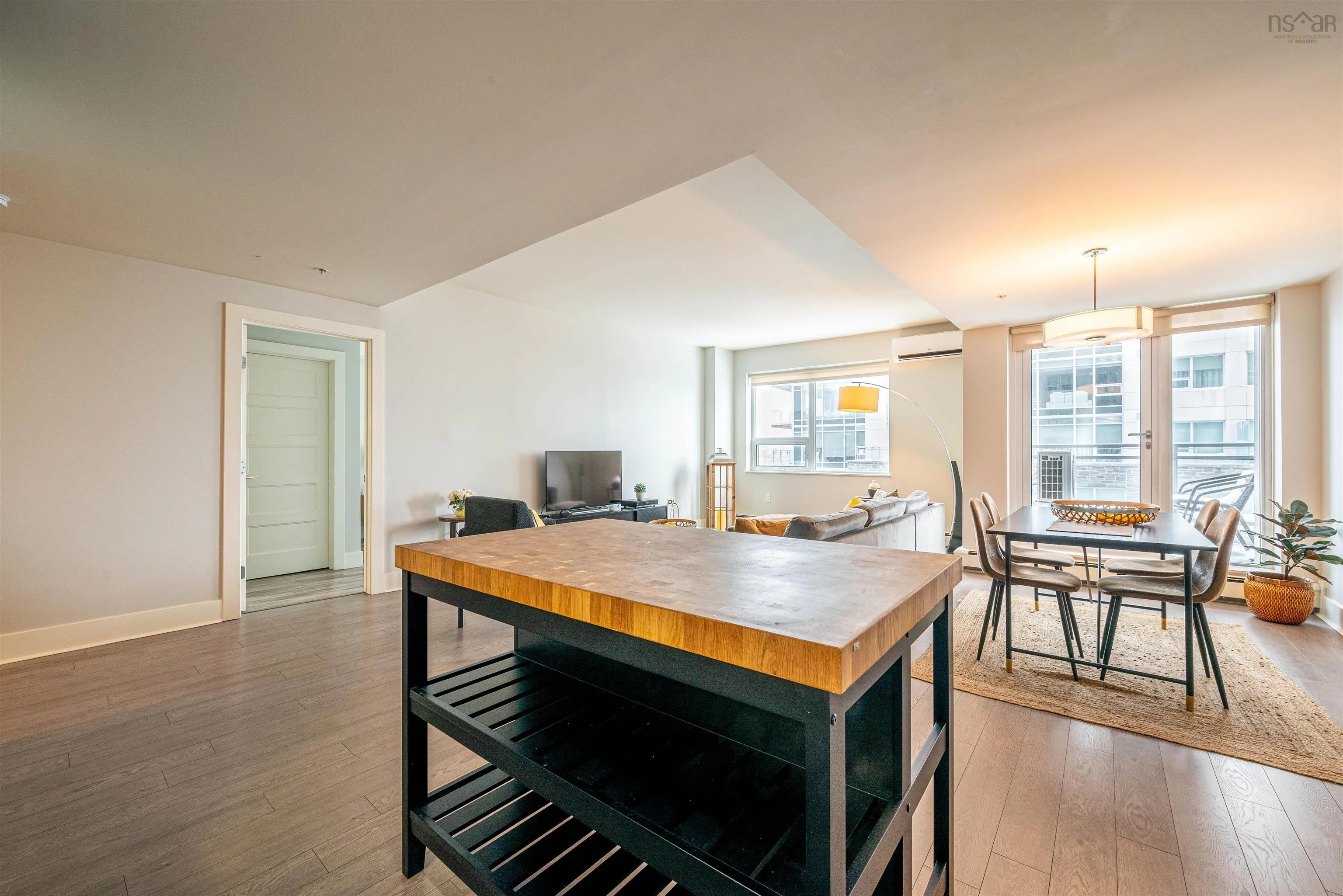 403-15 King's Wharf Place, Dartmouth Ns B2y 0c2, 1 Bedroom Bedrooms, ,1 BathroomBathrooms,Residential,For Sale,Place,202424627