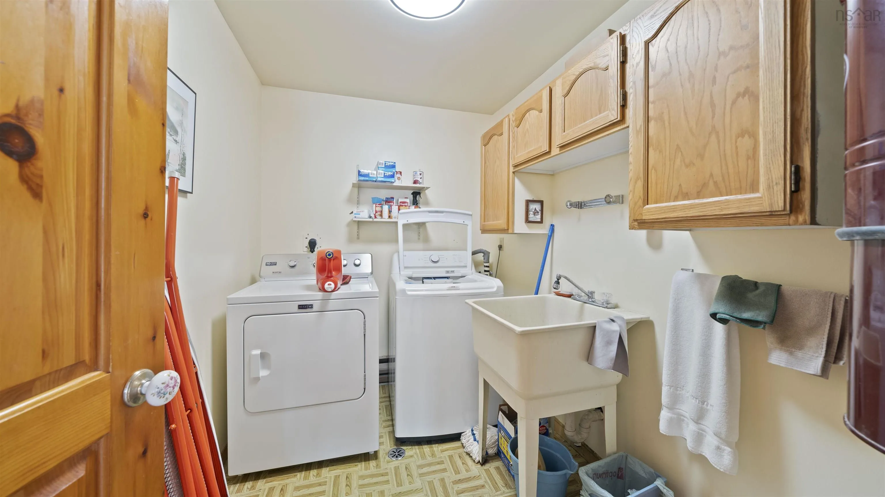 200 Bayview Drive, Whites Lake, NS B3T 1Z1, 4 Bedrooms Bedrooms, ,2 BathroomsBathrooms,Residential,For Sale,Bayview,202518740