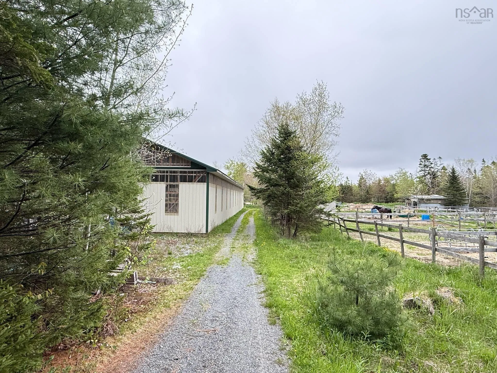 401 Highway, Mount Uniacke, NS B0S 1B0, 2 Bedrooms Bedrooms, ,3 BathroomsBathrooms,Residential,For Sale,Highway 1,202513085