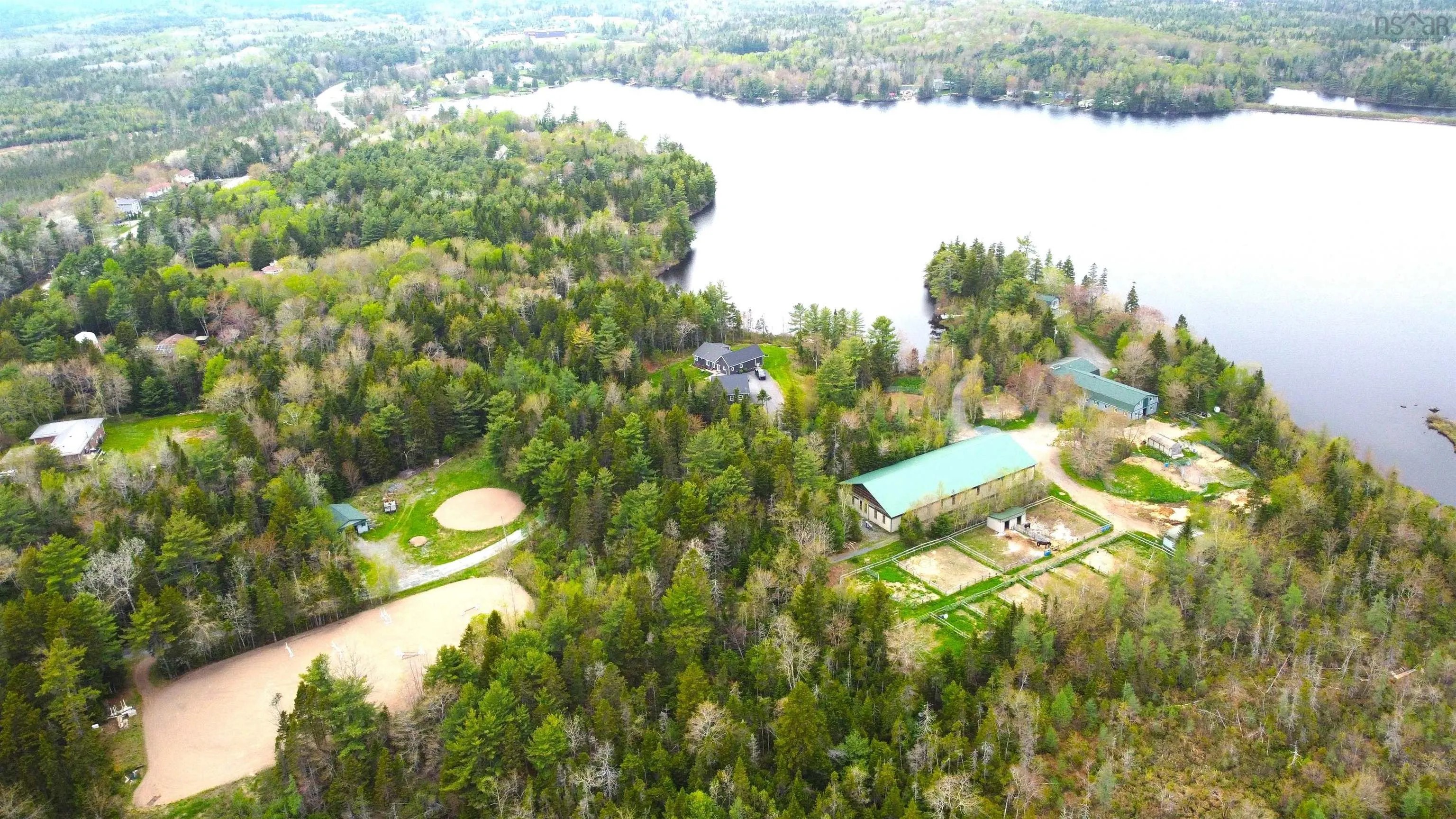 401 Highway, Mount Uniacke, NS B0S 1B0, 2 Bedrooms Bedrooms, ,3 BathroomsBathrooms,Residential,For Sale,Highway 1,202513085