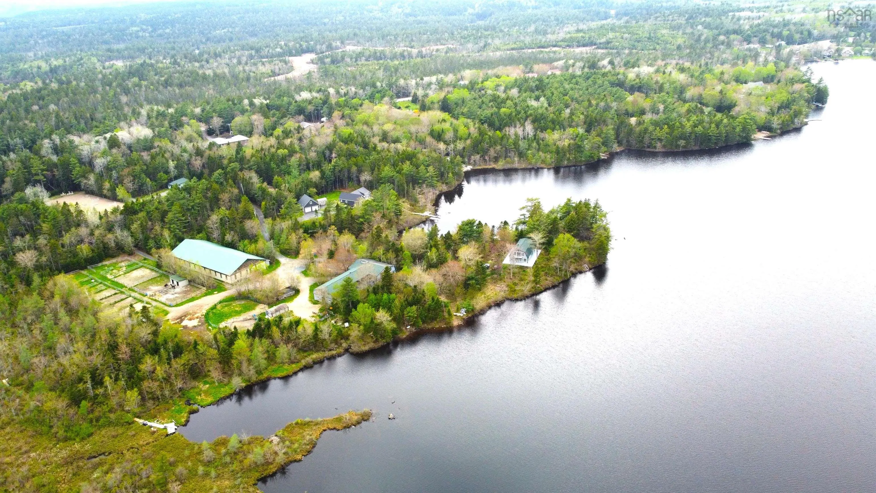 401 Highway, Mount Uniacke, NS B0S 1B0, 2 Bedrooms Bedrooms, ,3 BathroomsBathrooms,Residential,For Sale,Highway 1,202513085
